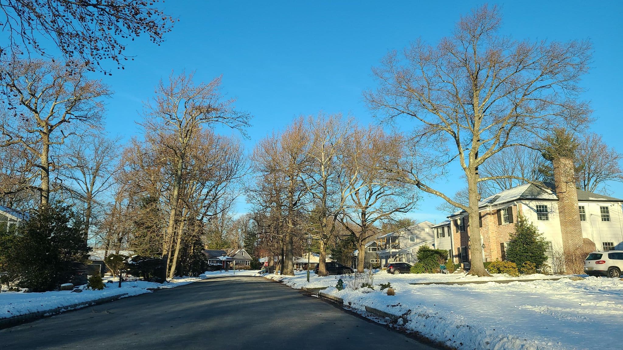 Street view near Chez Treadway Pool Club And Resort, South Orange — © i_s_o (CC BY-SA · Mapillary)