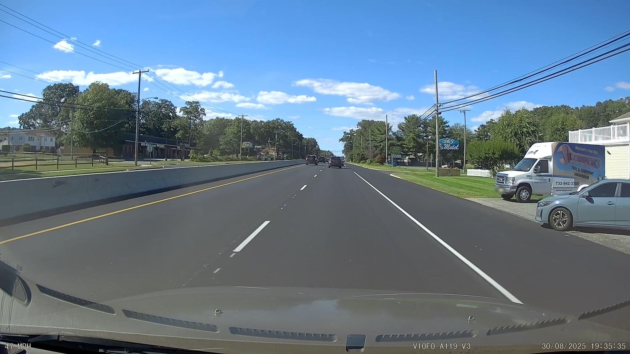 Street view near Freewood Acres Motel, Vista Center — © DrivingRoundTown (CC BY-SA · Mapillary)