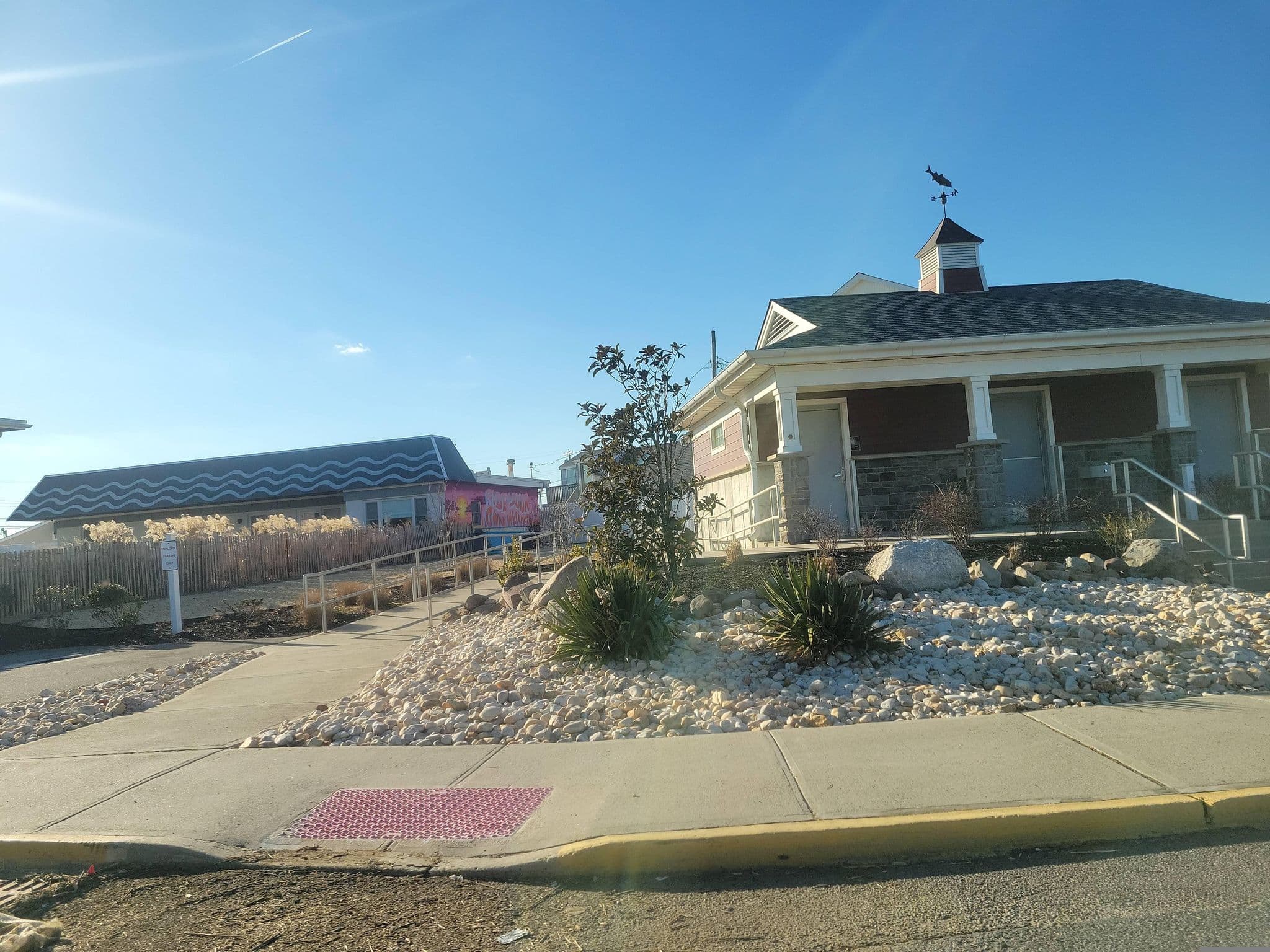 Street view near Gates  Motel, Point Pleasant Beach — © DrivingRoundTown (CC BY-SA · Mapillary)