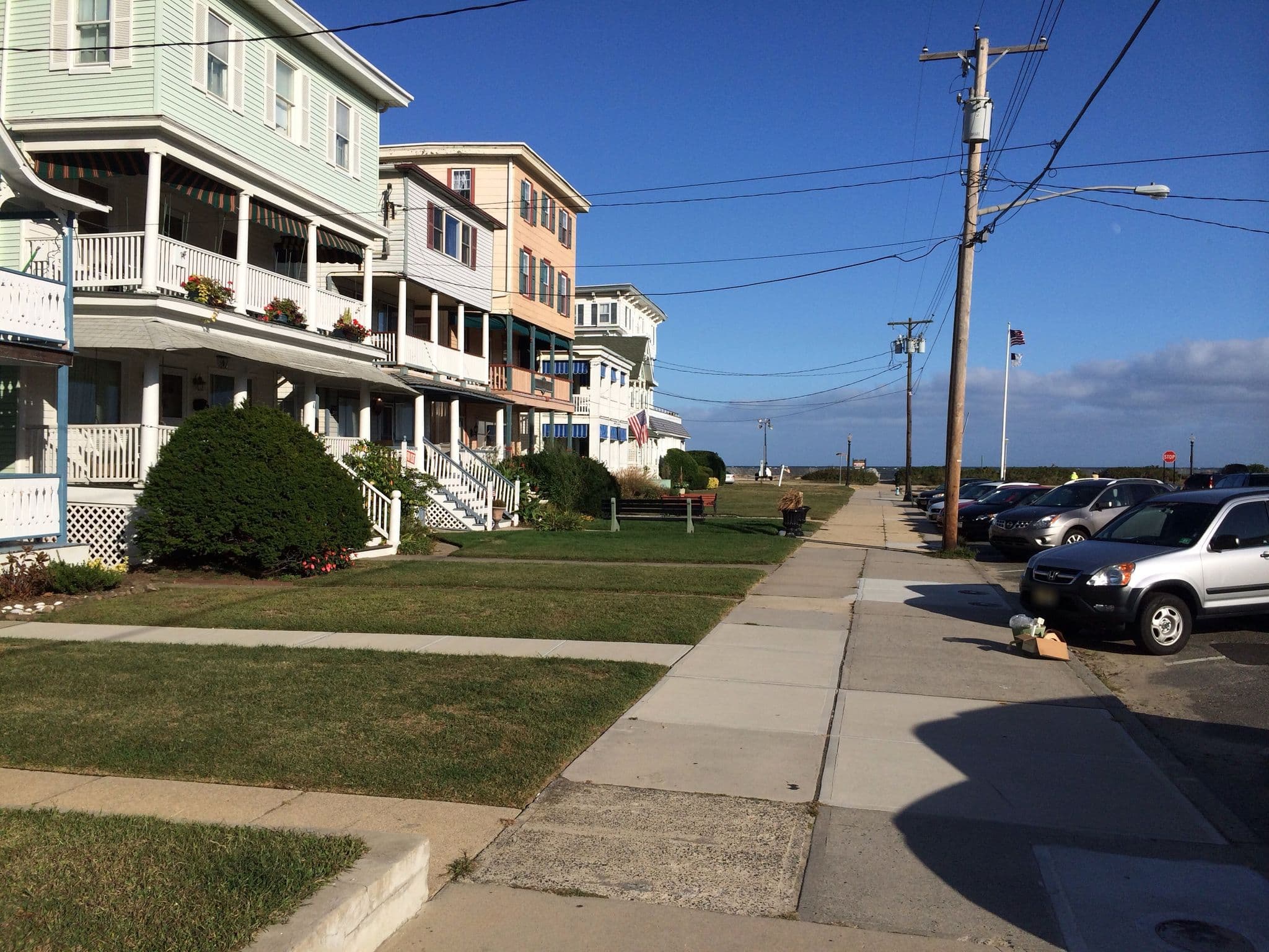 Street view near Bellevue Stratford Inn, Ocean Grove — © gyllen (CC BY-SA · Mapillary)