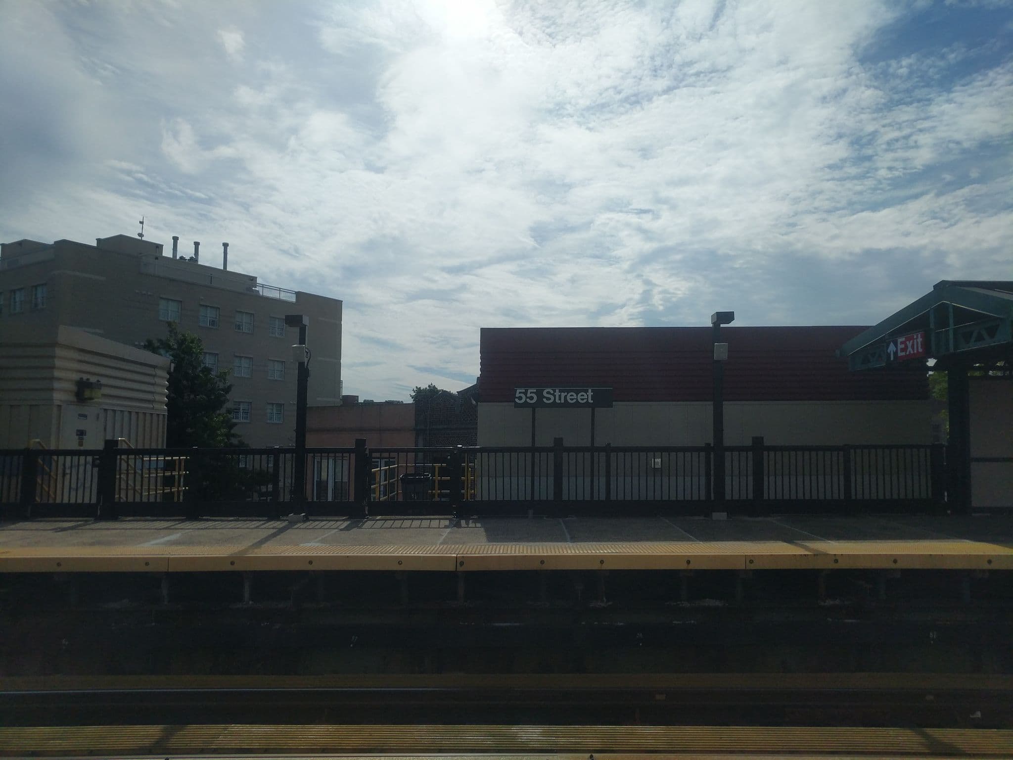 Street view near Yoav Lodgehouse, Borough Park — © daalso (CC BY-SA · Mapillary)