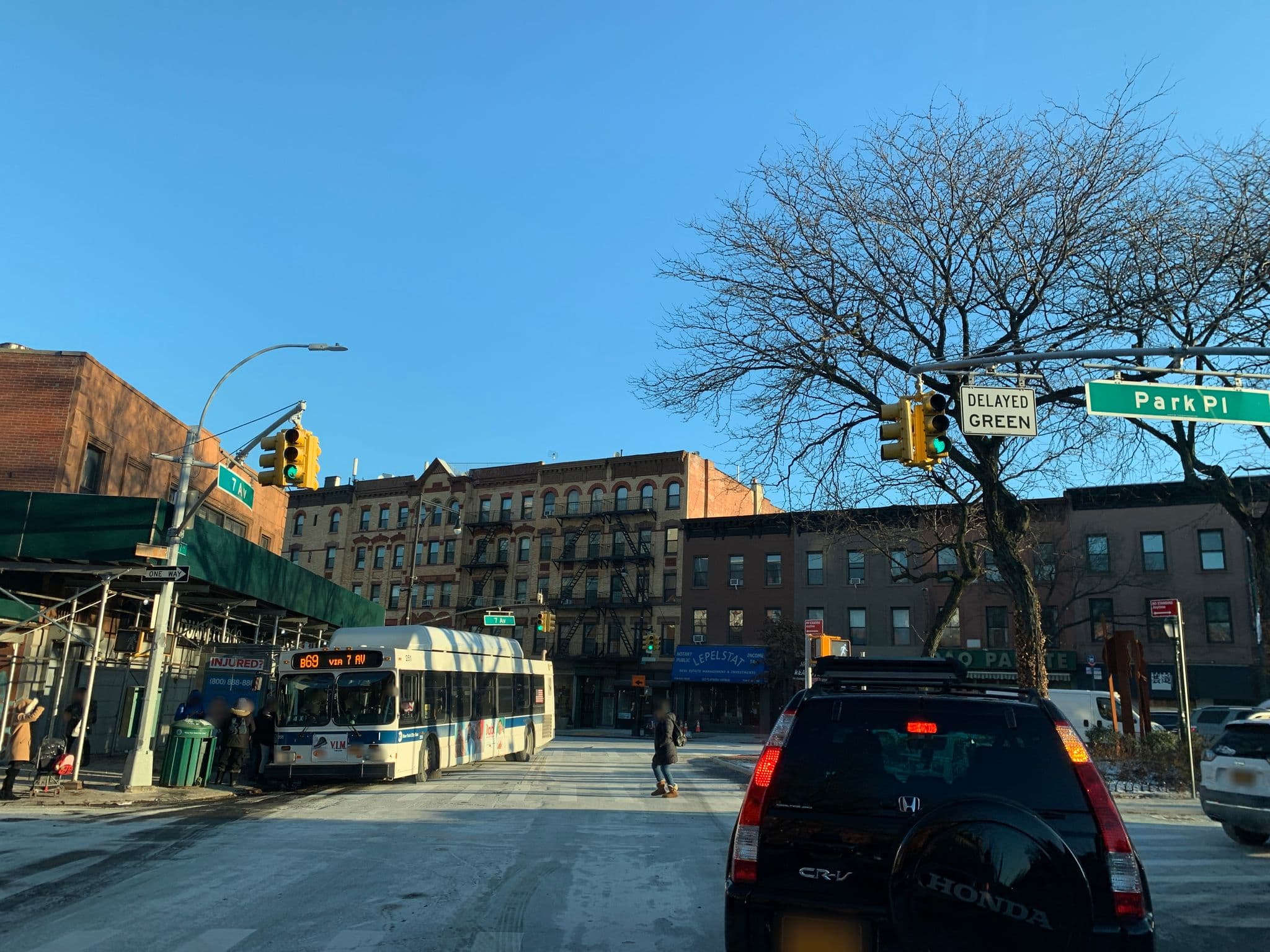 Street view near Cromwell Manor, Park Slope — © mballew109 (CC BY-SA · Mapillary)