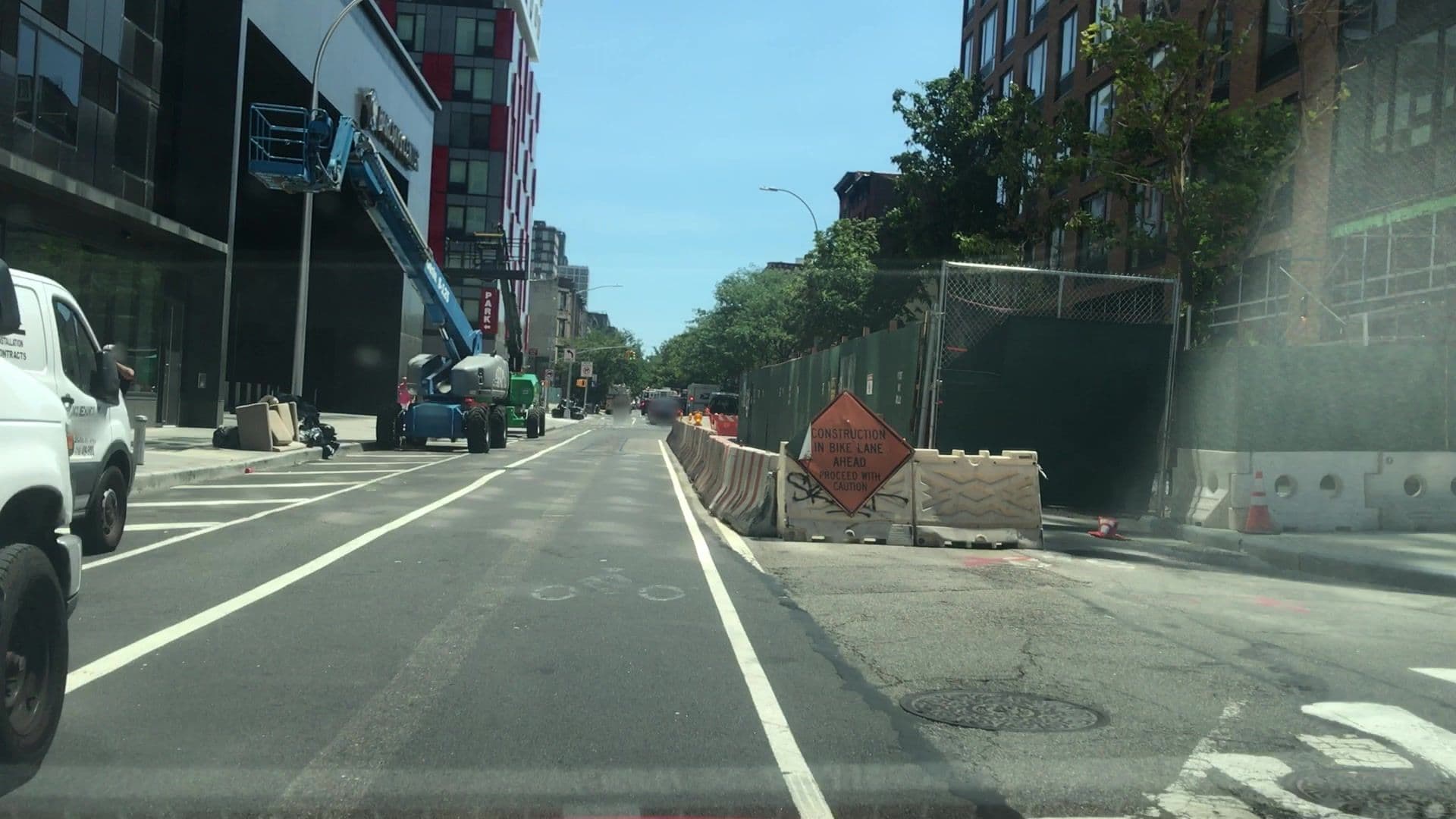 Street view near Baba Yaga's Hut, Downtown Brooklyn — © lvl5 (CC BY-SA · Mapillary)