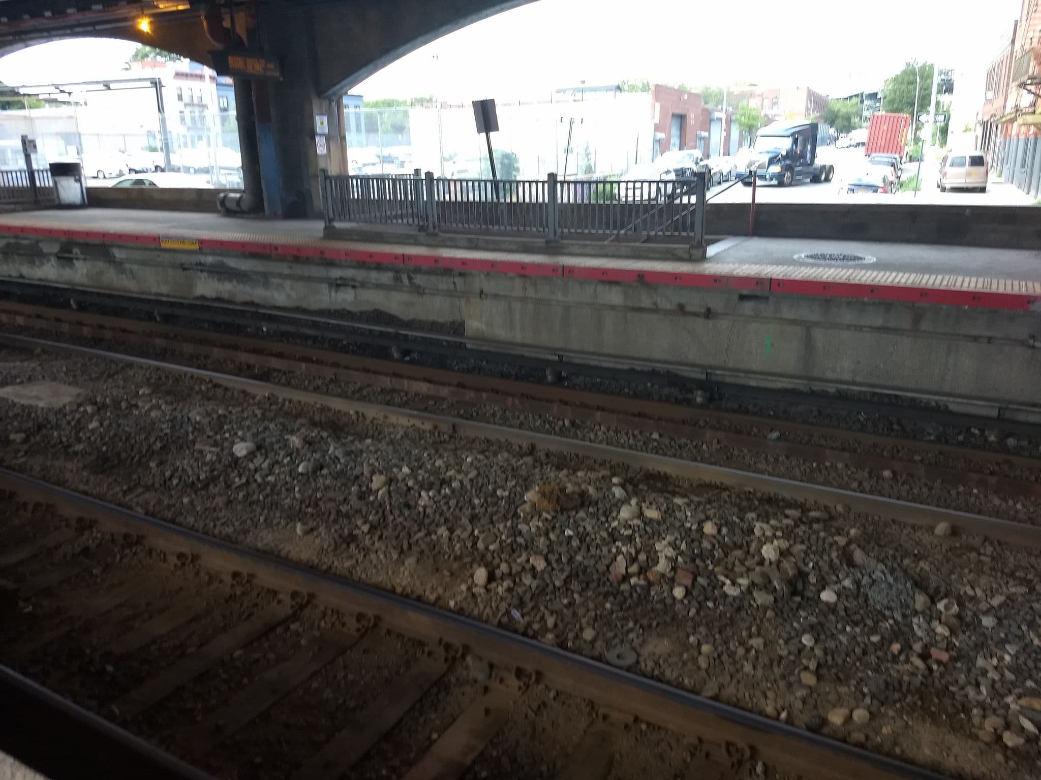 Street view near Lexington Inn - Brooklyn NY, Cypress Hills — © abf (CC BY-SA · Mapillary)