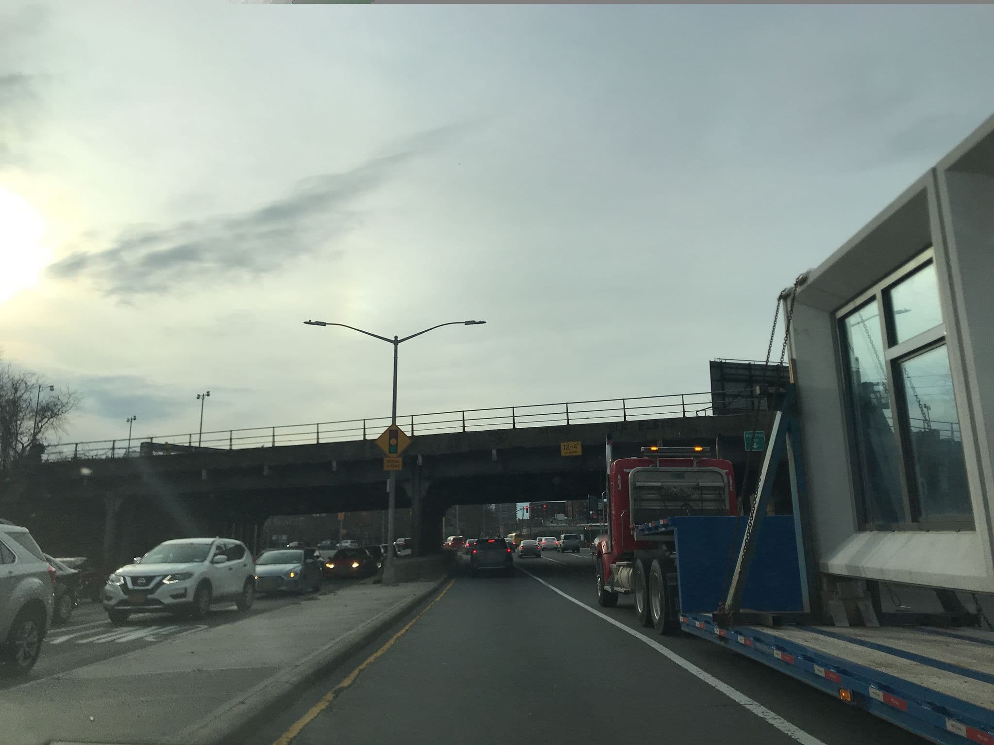 Street view near America's Best Value Inn, Canarsie — © mdroads (CC BY-SA · Mapillary)