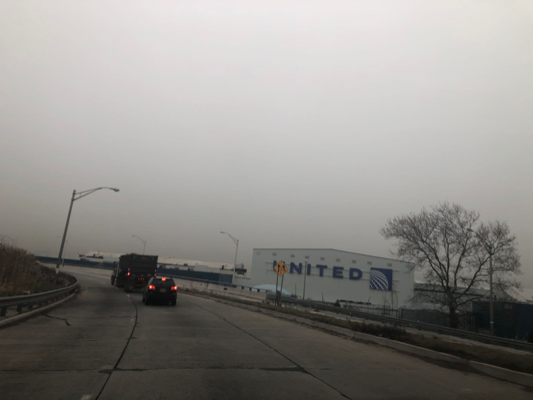 Street view near Ramada Room 502, Newark — © nykera96 (CC BY-SA · Mapillary)