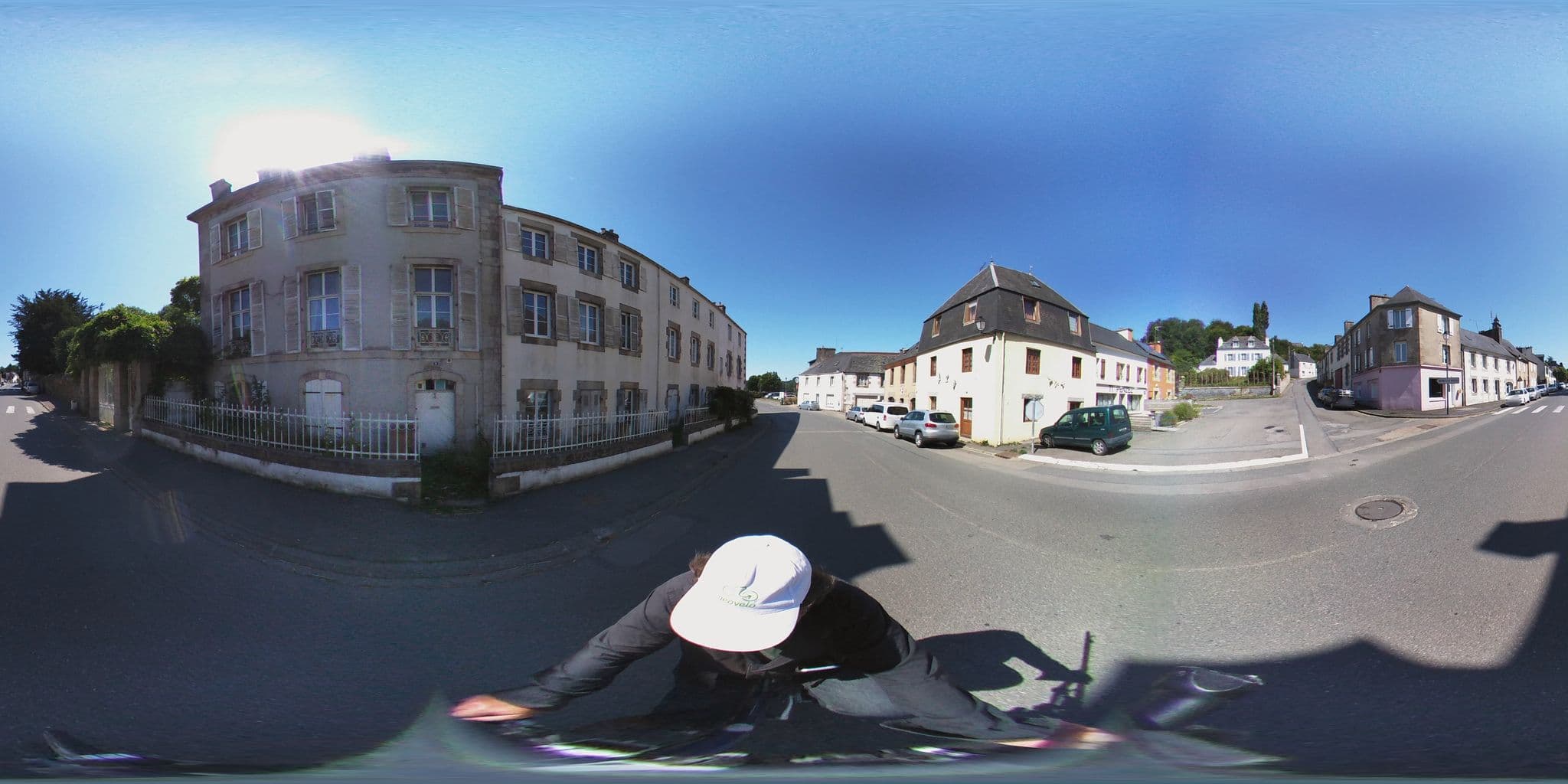 Street view near Gite d'Etape Ti Penzez-Taule, Taulé — © geovelo (CC BY-SA · Mapillary)