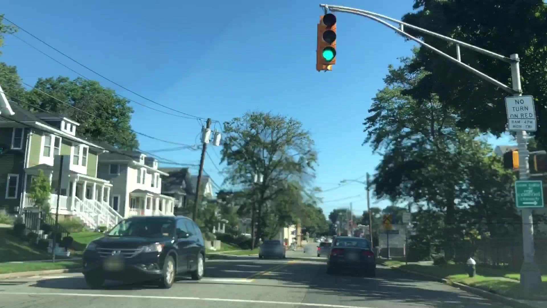 Street view near The Dais, Glen Ridge — © lvl5 (CC BY-SA · Mapillary)