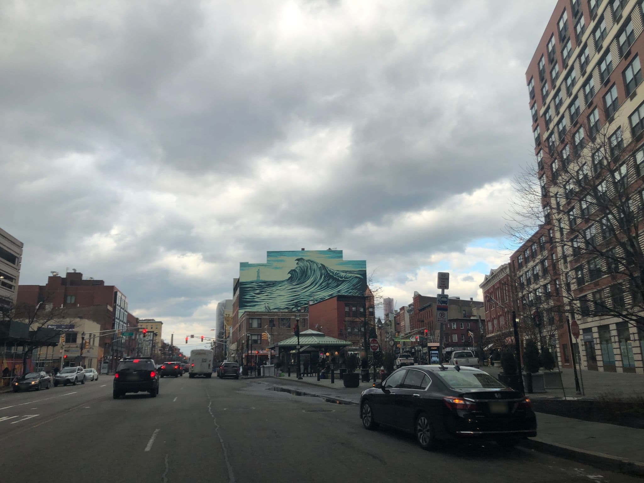 Street view near Le Boudoir, Battery Park City — © nykera96 (CC BY-SA · Mapillary)