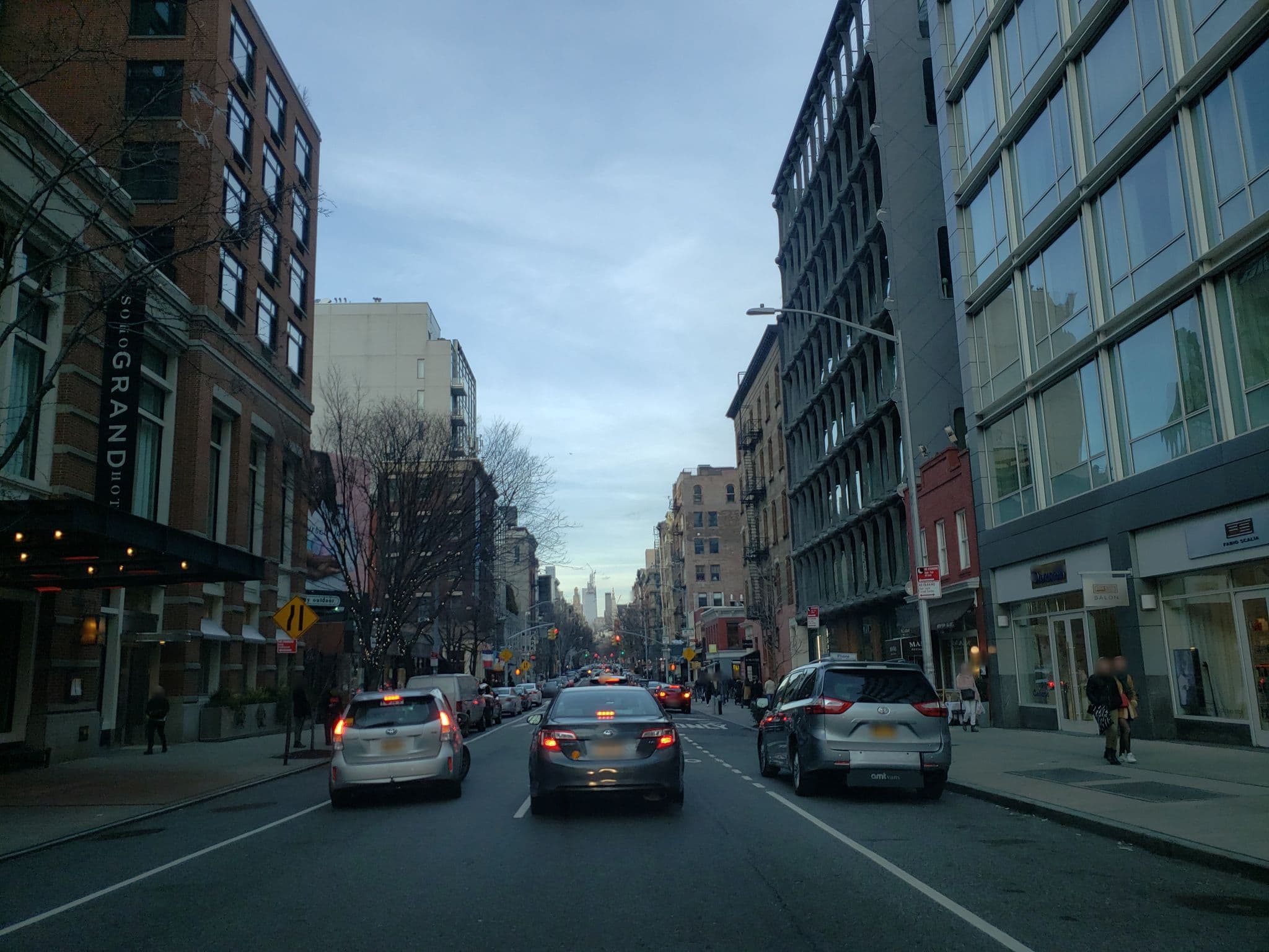 Street view near Grandlife Hotels, Tribeca — © 9rxy85b5tlsy (CC BY-SA · Mapillary)
