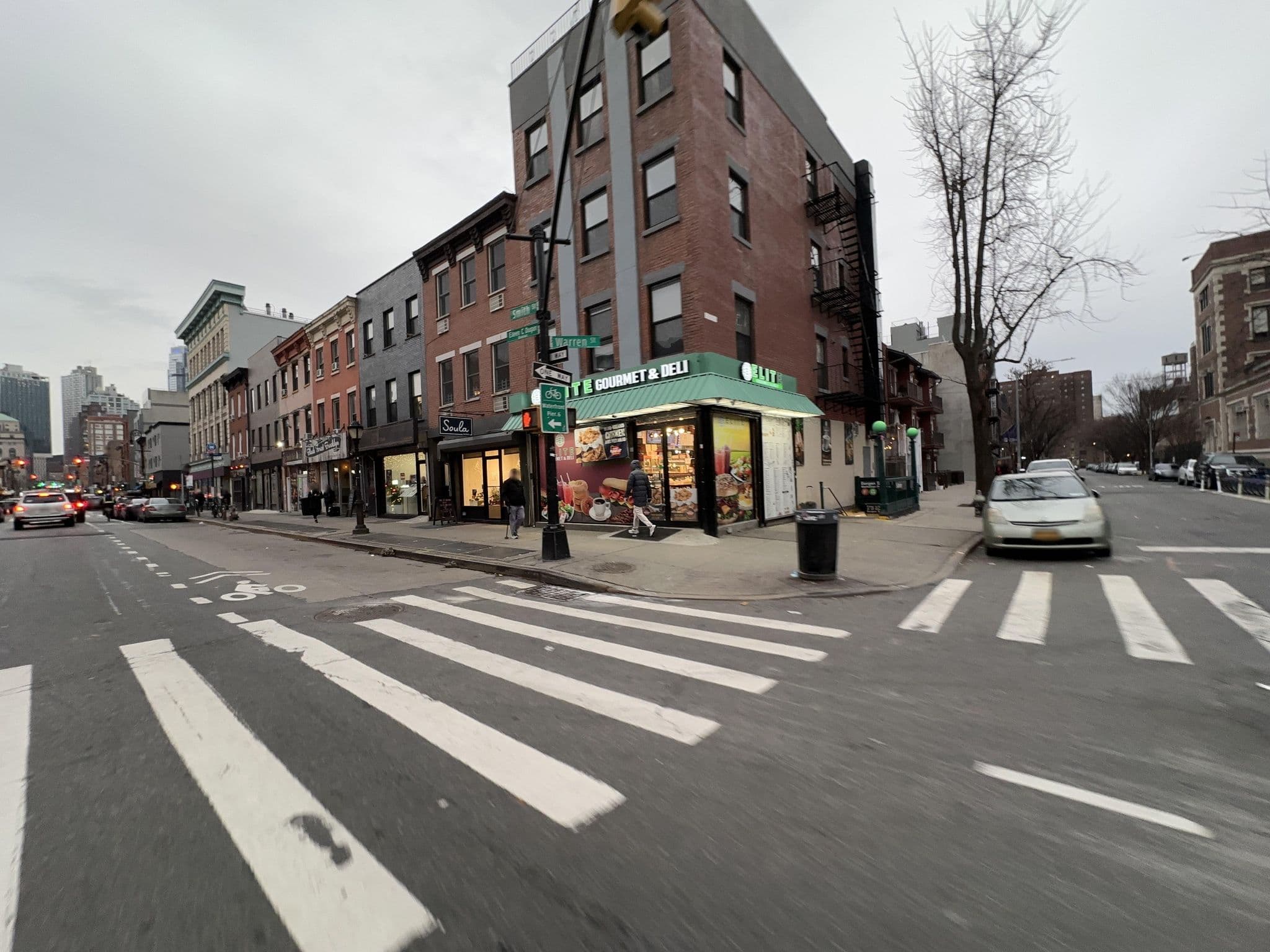 Street view near 307A, Downtown Brooklyn — © RobinZyx (CC BY-SA · Mapillary)