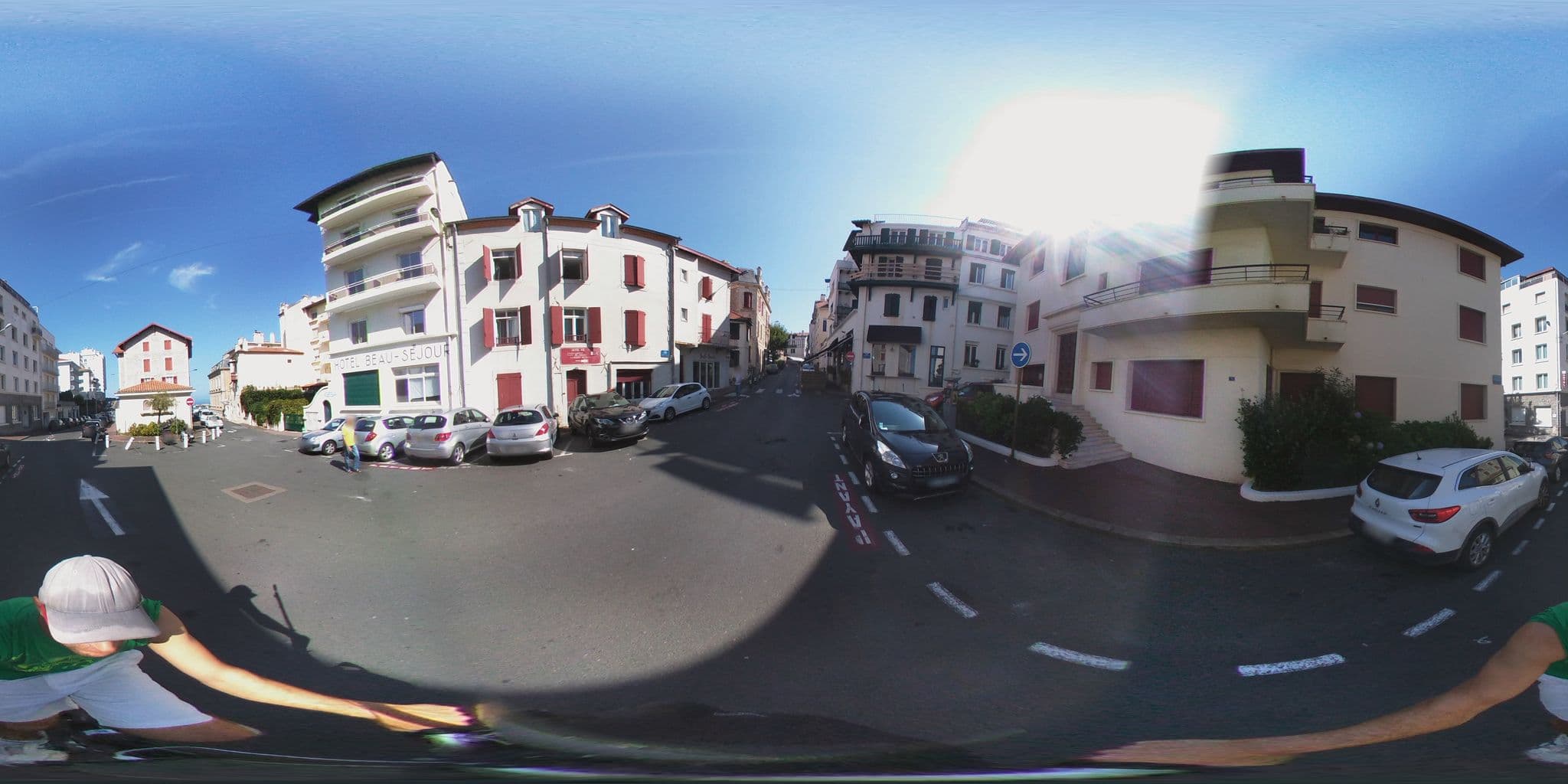 Street view near Hôtel Marbella, Biarritz — © cartocite (CC BY-SA · Mapillary)