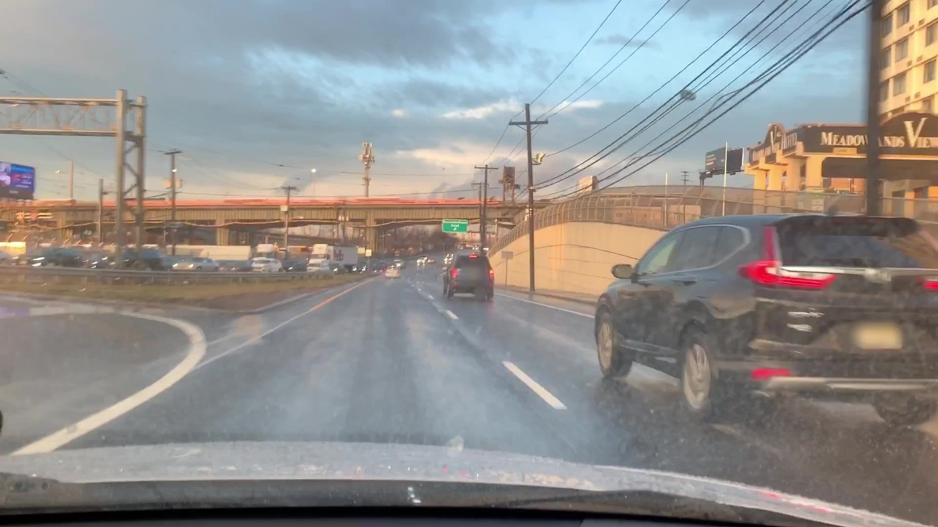 Street view near Days Inn North Bergen, Weehawken — © lvl5 (CC BY-SA · Mapillary)
