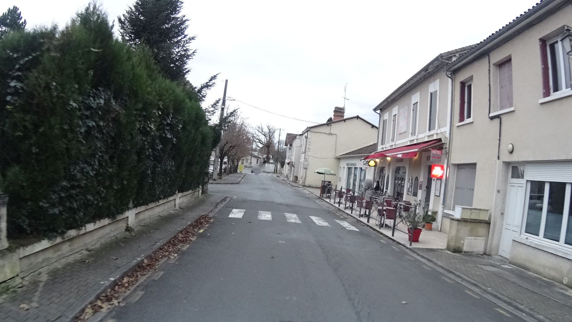 Street view near Hôtel du Champ de Foire, Saint-Aulaye — © vincentrando24 (CC BY-SA · Mapillary)
