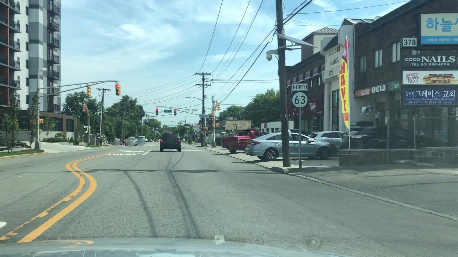 Street view near Dong In Plaza, Cliffside Park — © lvl5 (CC BY-SA · Mapillary)