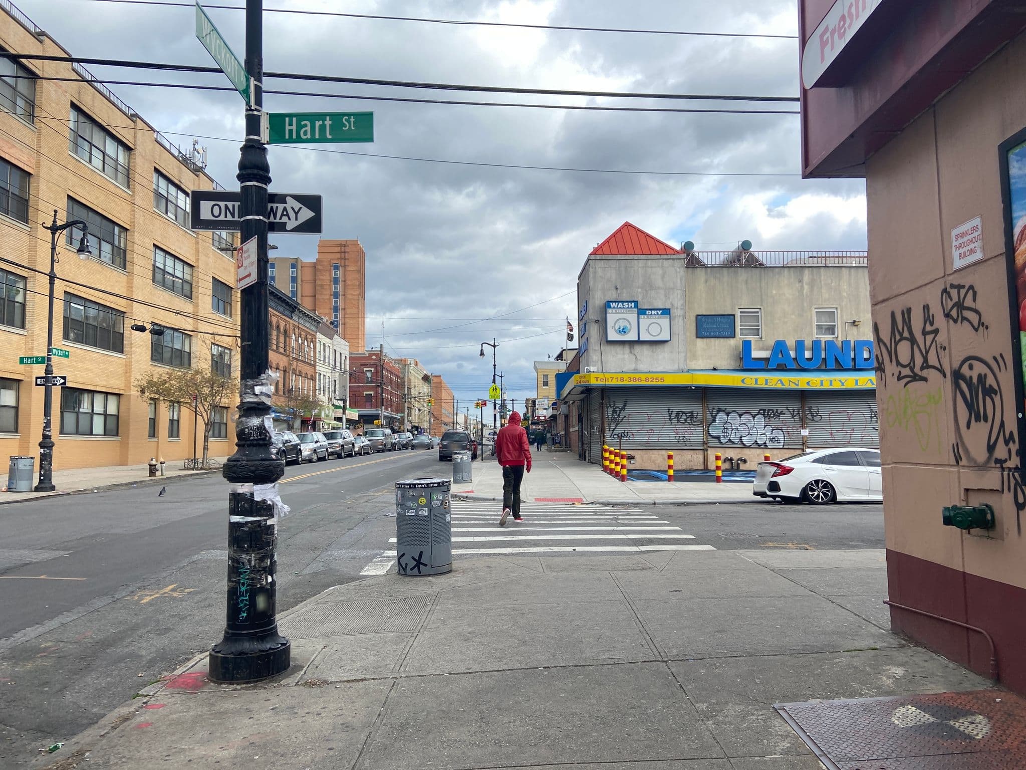 Street view near Sweatpants Club, Bushwick — © iremsenel (CC BY-SA · Mapillary)
