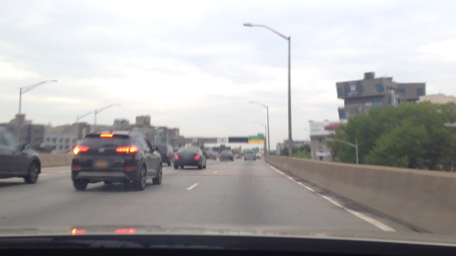 Street view near W Greenpoint, Williamsburg — © lvl5 (CC BY-SA · Mapillary)