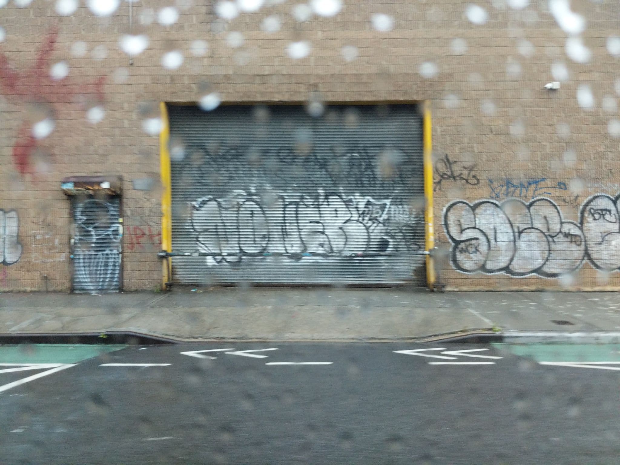 Street view near a cabin in a loft, Bushwick — © greg5045 (CC BY-SA · Mapillary)