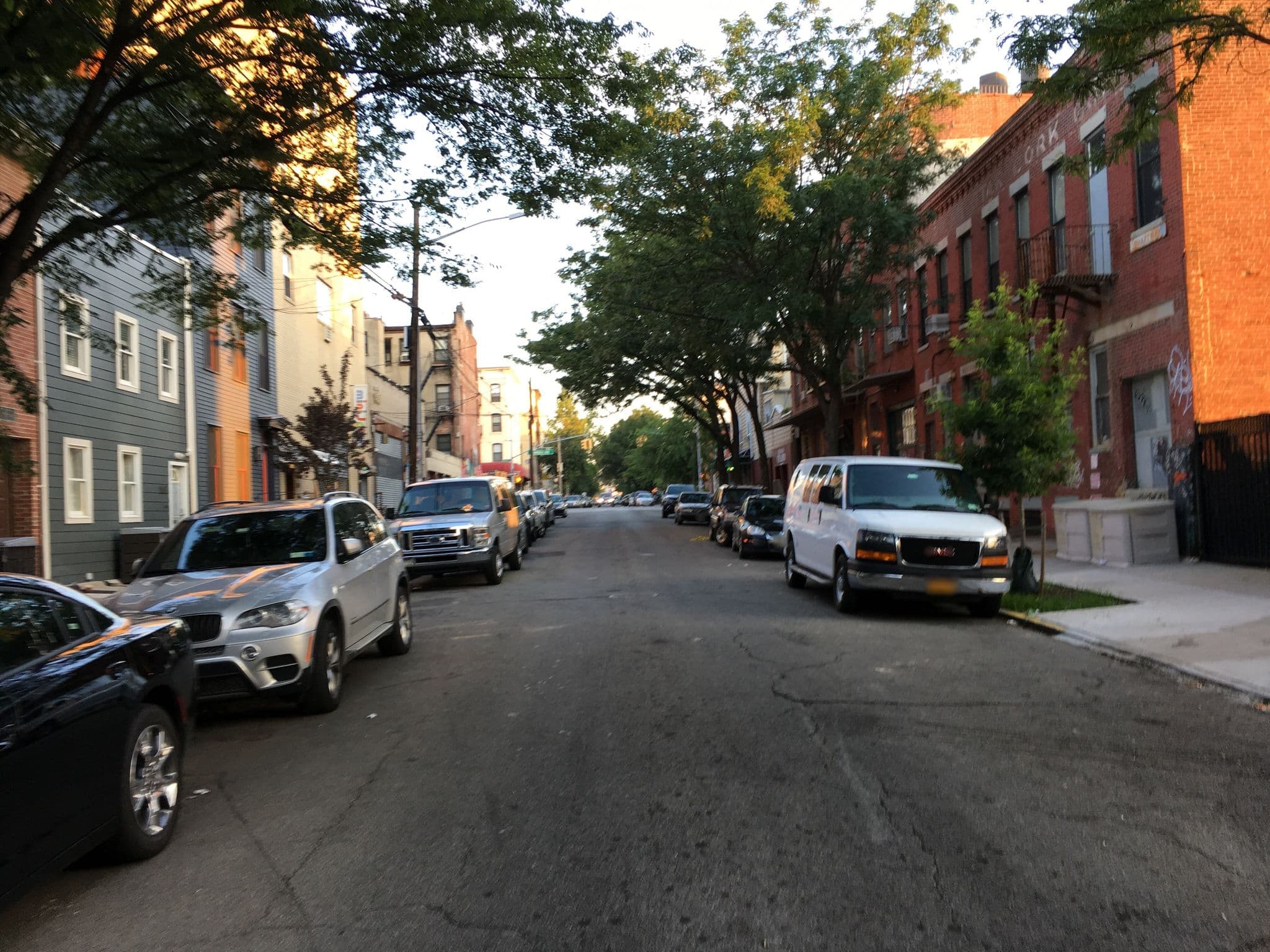 Street view near Stay In Williamsburg Nyc, Williamsburg — © quicksand (CC BY-SA · Mapillary)