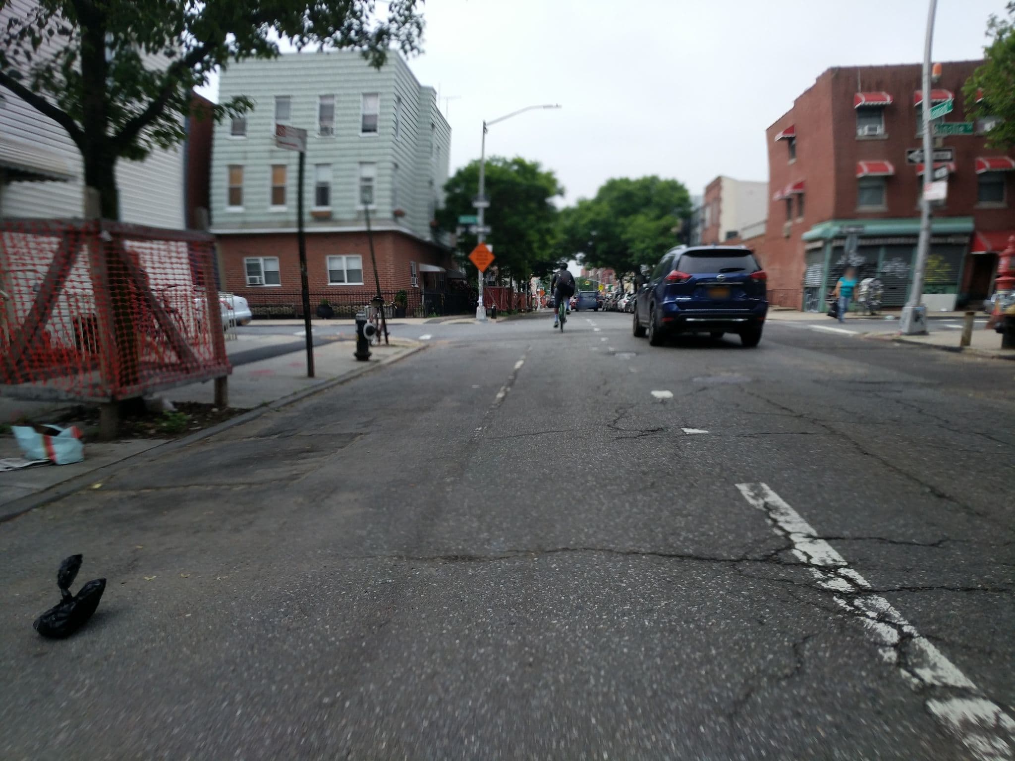 Street view near hotel leonard, Williamsburg — © daalso (CC BY-SA · Mapillary)