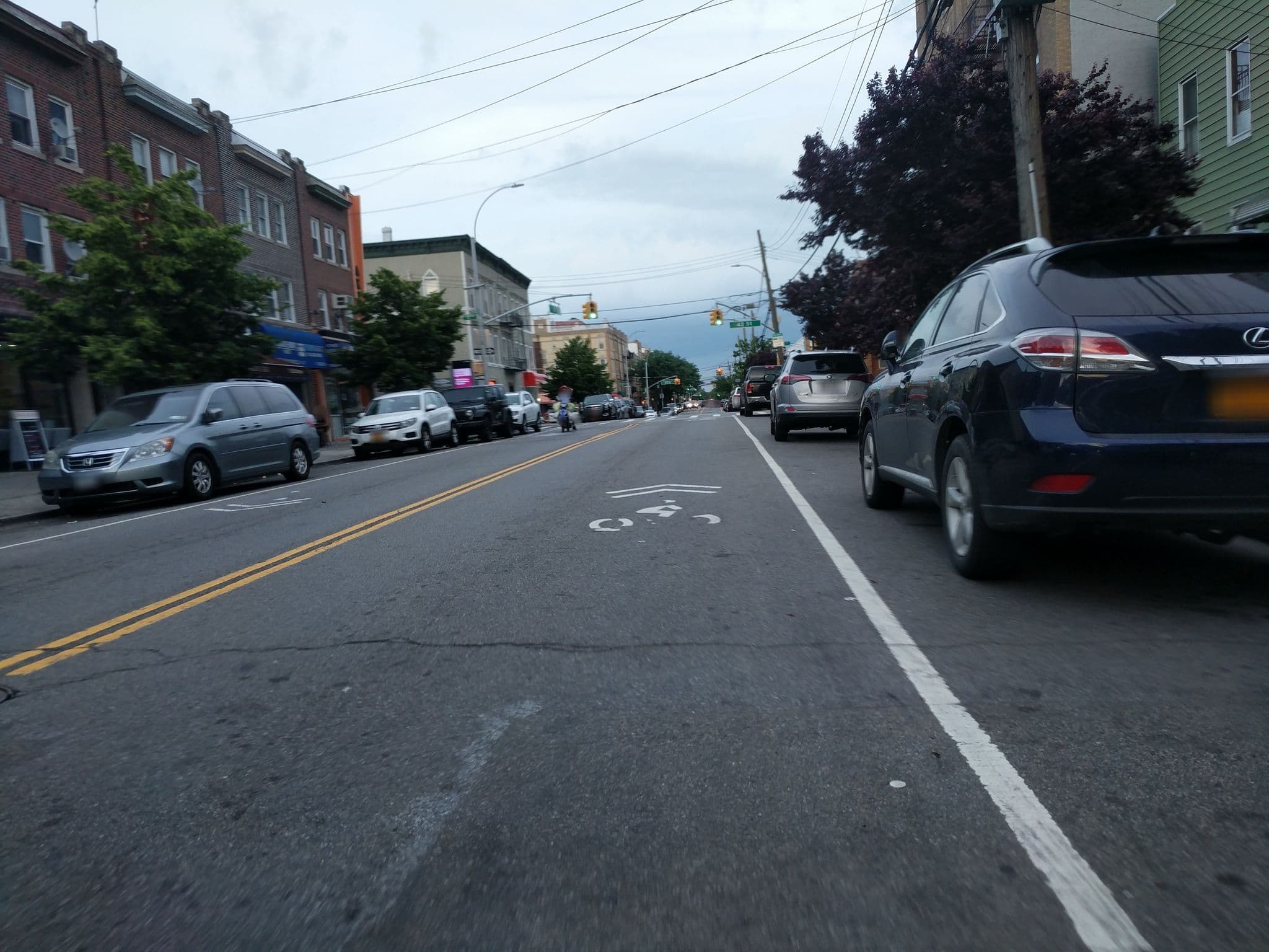 Street view near Valmont Hotel, Astoria — © daalso (CC BY-SA · Mapillary)