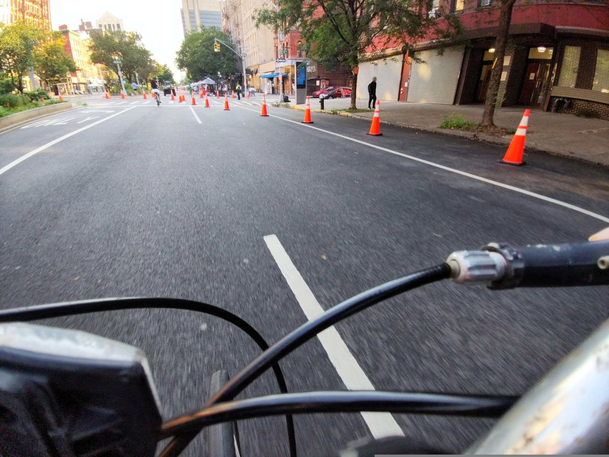 Street view near Richards Place, Harlem — © iragersh (CC BY-SA · Mapillary)