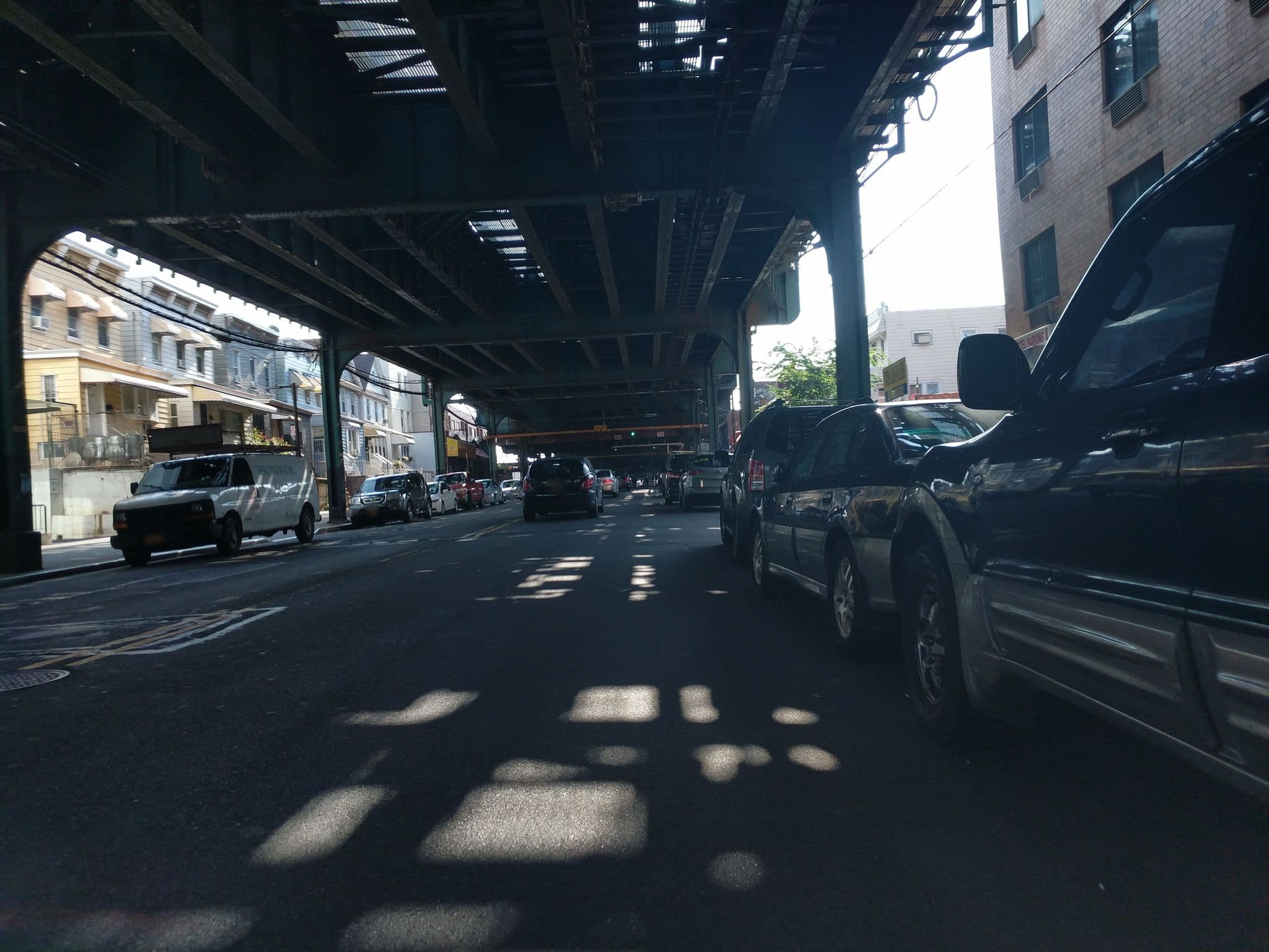 Street view near Best Western Plus Laguardia Airport Hotel Queens, East Elmhurst — © daalso (CC BY-SA · Mapillary)