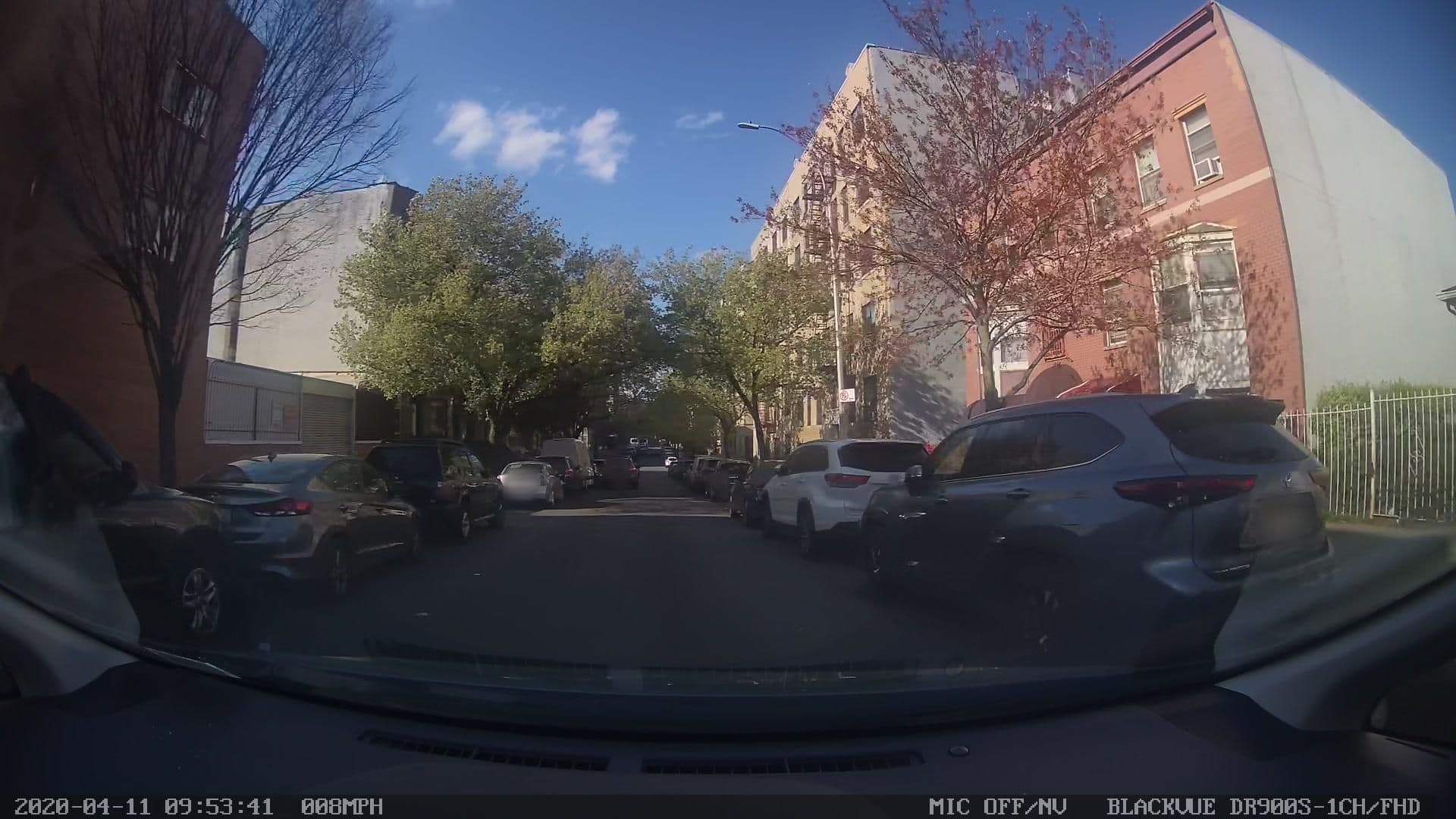 Street view near Topping House, Tremont — © farlab (CC BY-SA · Mapillary)