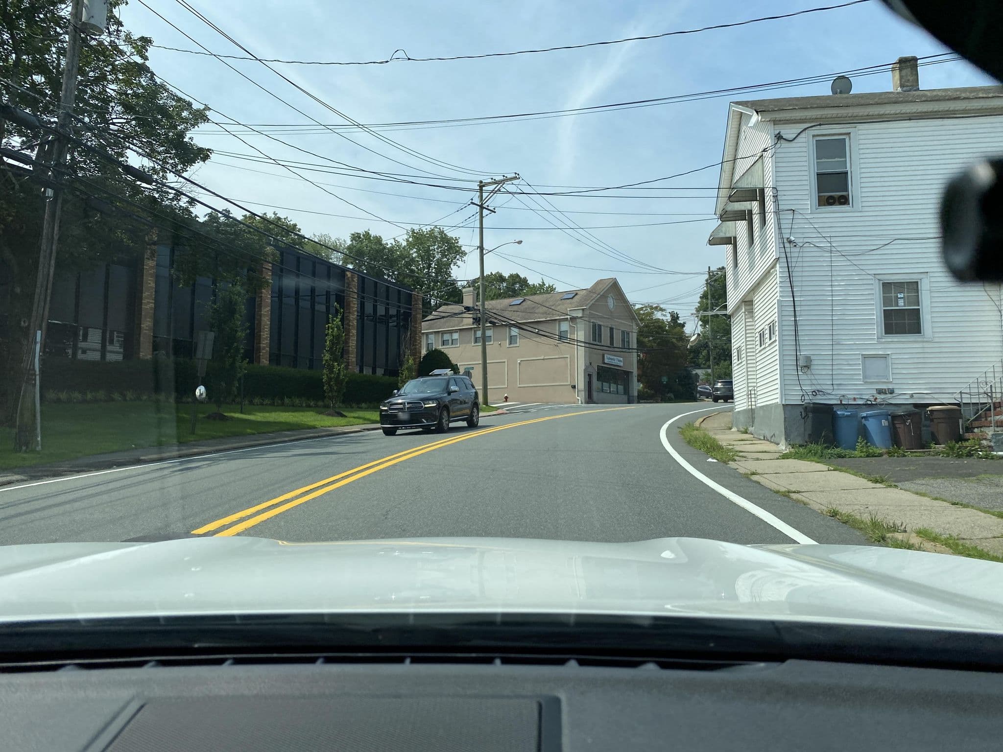 Street view near Ramapo Valley Resort, Suffern — © baddleydone (CC BY-SA · Mapillary)