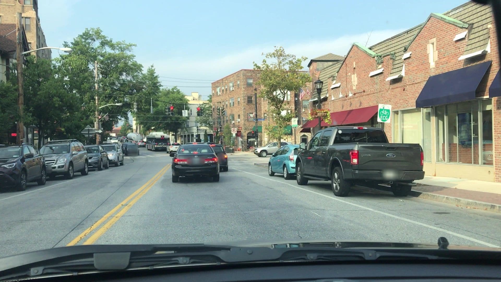 Street view near Hotel Asset Value Enhancement, New Rochelle — © lvl5 (CC BY-SA · Mapillary)