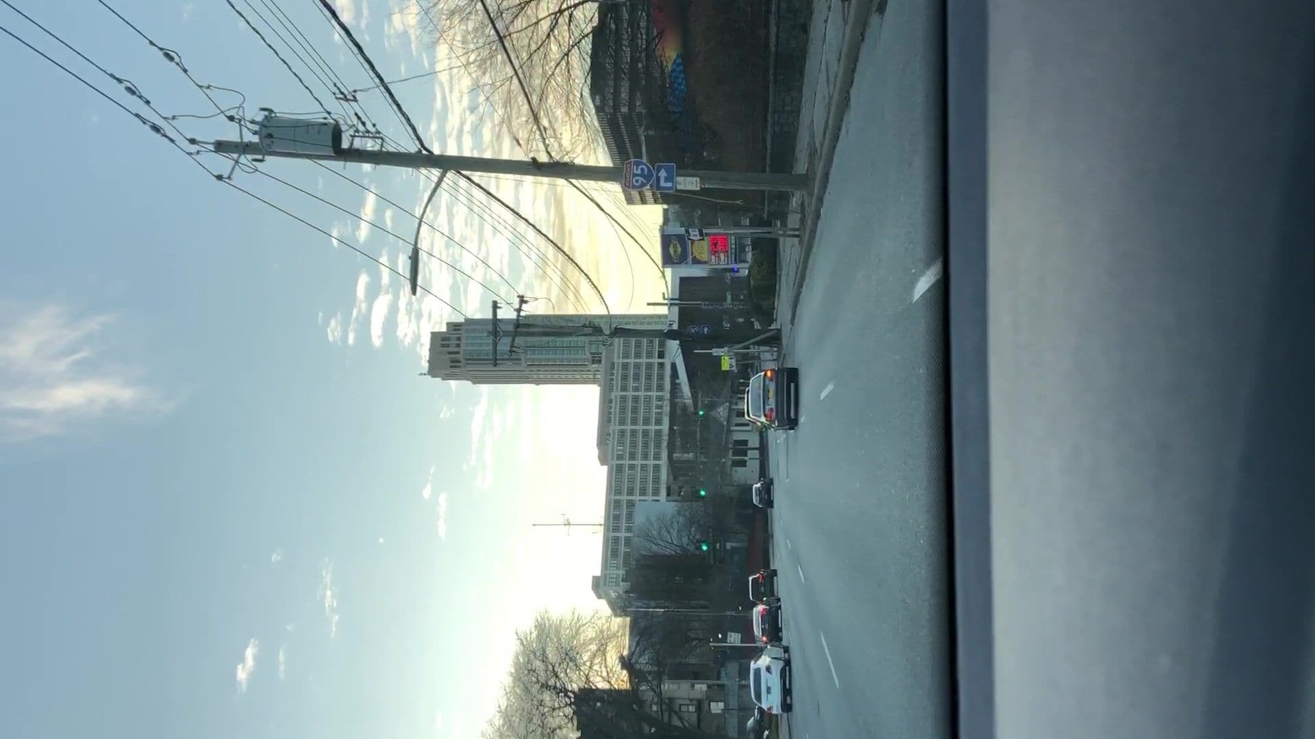 Street view near Ramada Inn, New Rochelle — © lvl5 (CC BY-SA · Mapillary)
