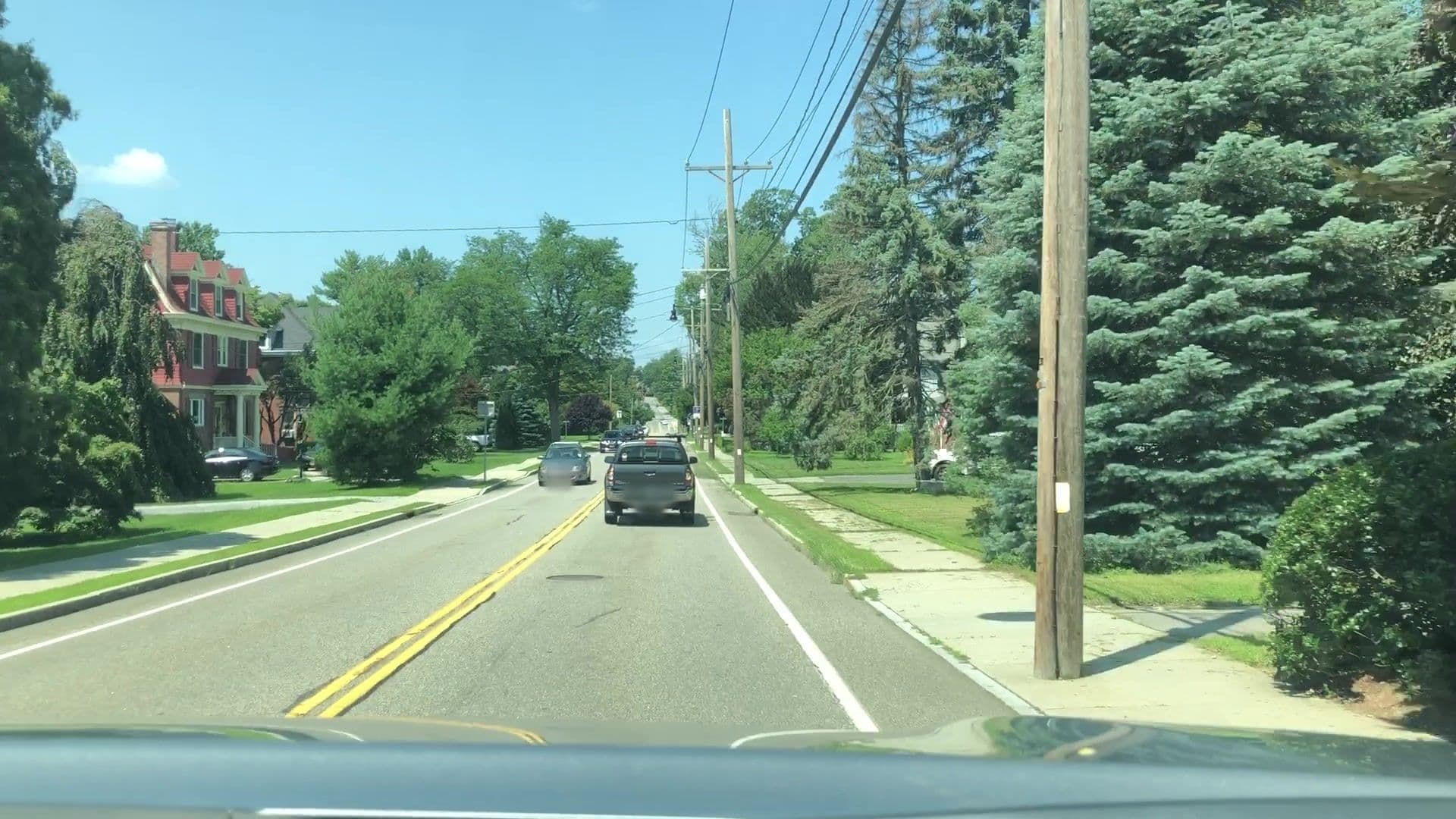 Street view near Mt. Beacon Bed & Breakfast, Beacon — © lvl5 (CC BY-SA · Mapillary)