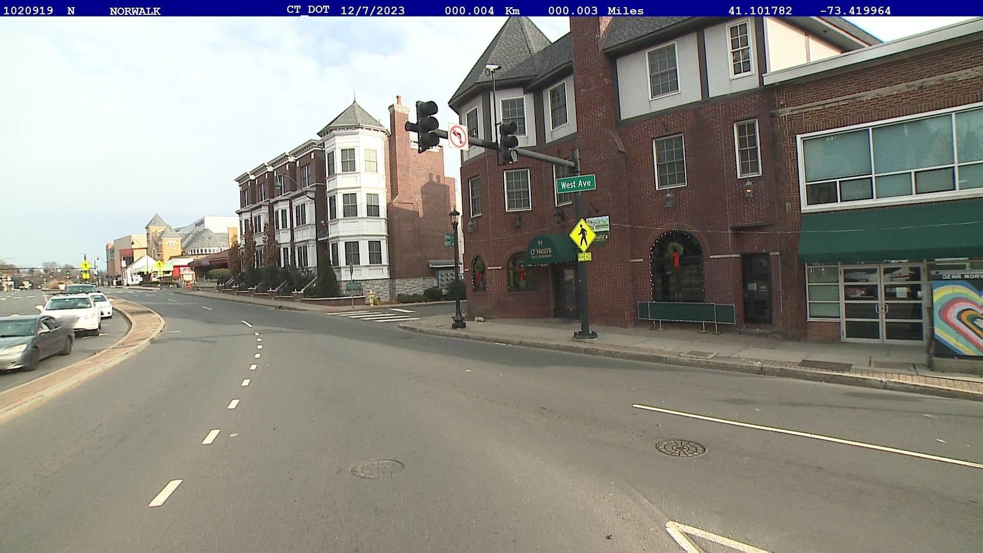Street view near East Coast Hotel 1, East Norwalk — © ctphotologrow_1 (CC BY-SA · Mapillary)