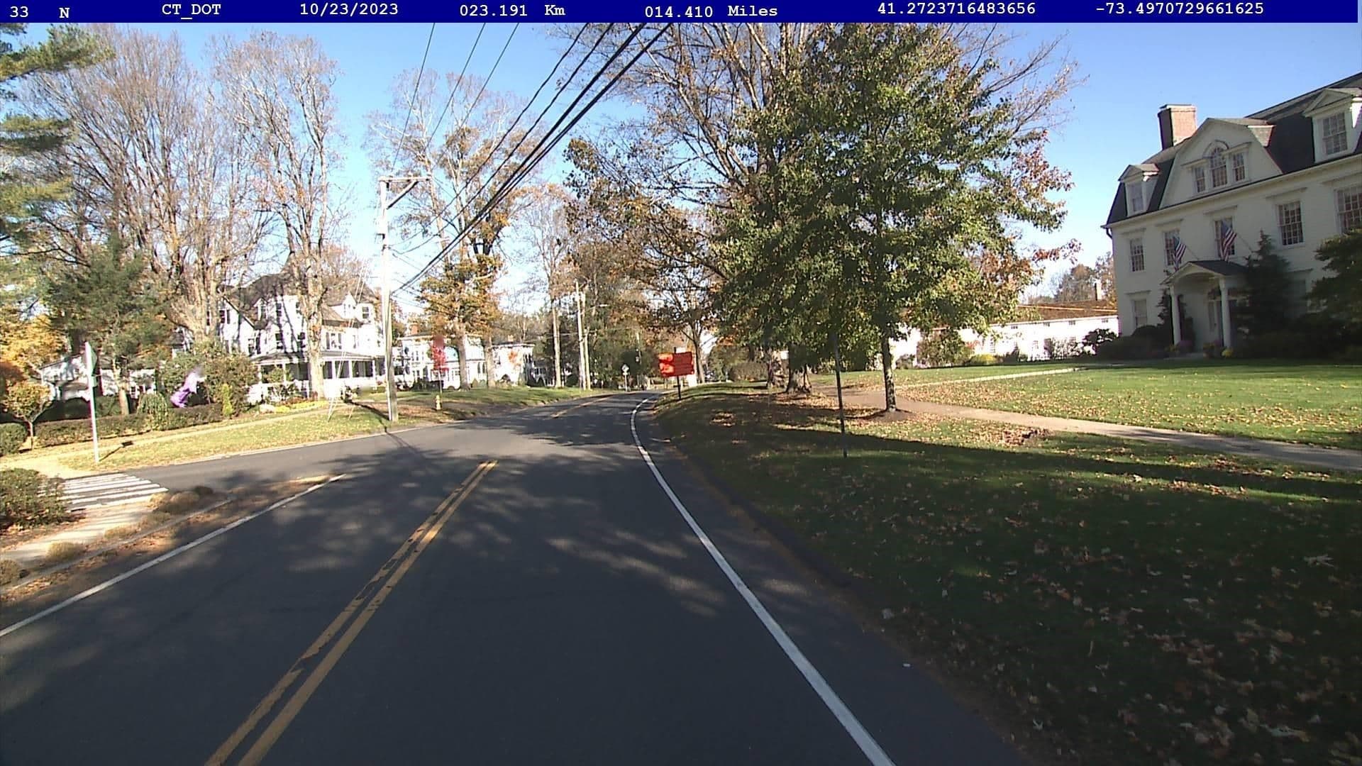 Street view near The Fountain Inn, Pound Ridge — © ctphotologrow_1 (CC BY-SA · Mapillary)