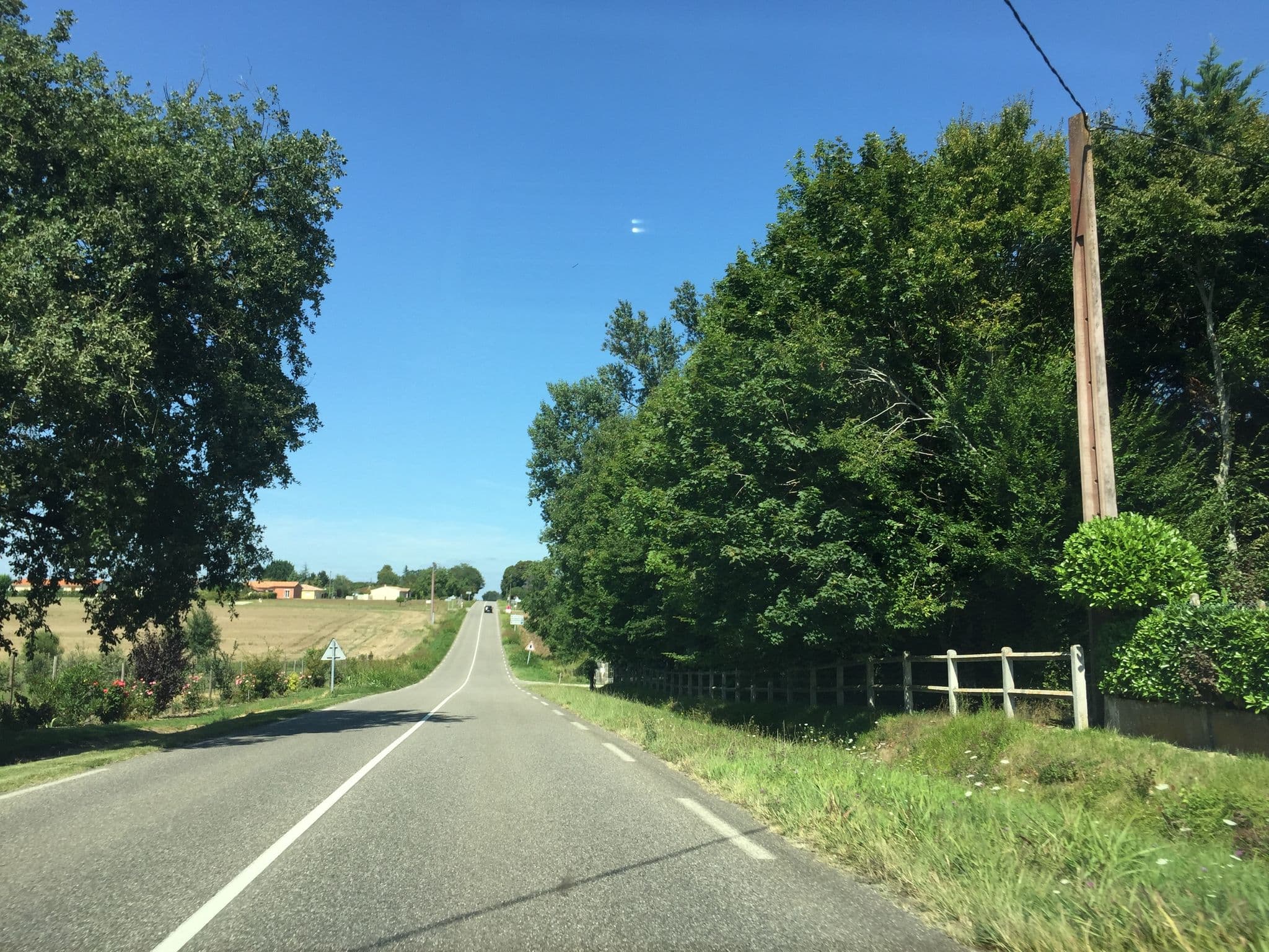 Street view near Gîte Petit Laulet, Mézin — © pgiraud (CC BY-SA · Mapillary)