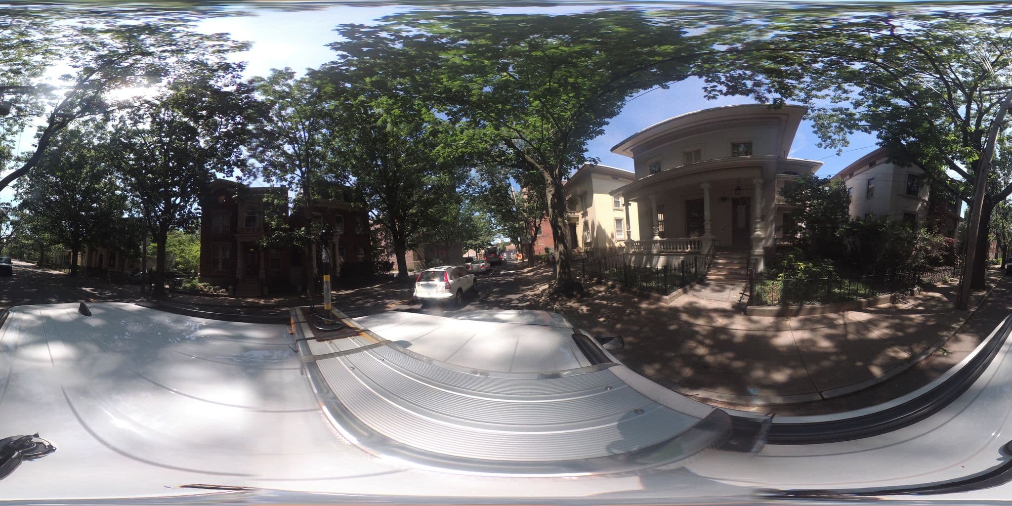 Street view near The Historic Mansion Inn, New Haven — © ctroadway360 (CC BY-SA · Mapillary)