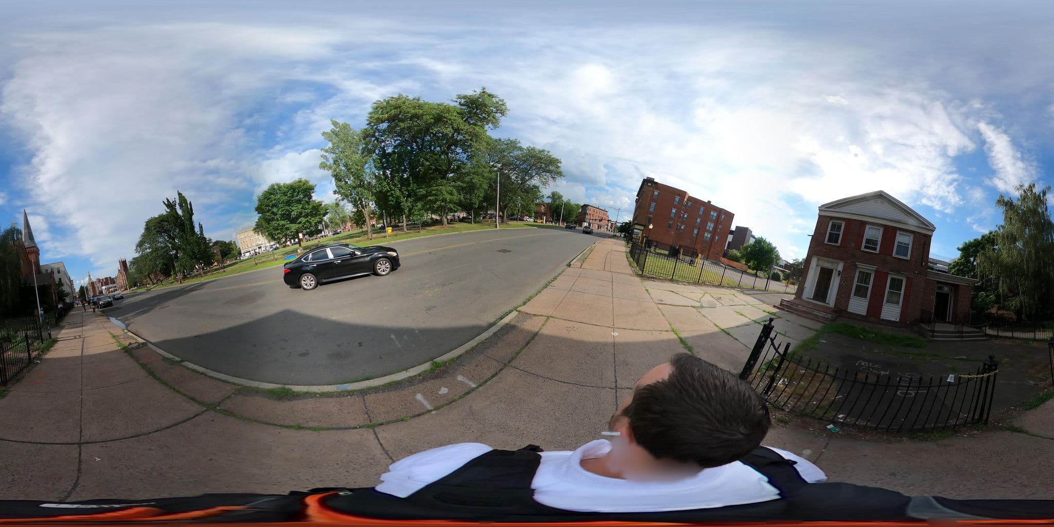 Street view near South Park Inn, Hartford — © thompsondt (CC BY-SA · Mapillary)