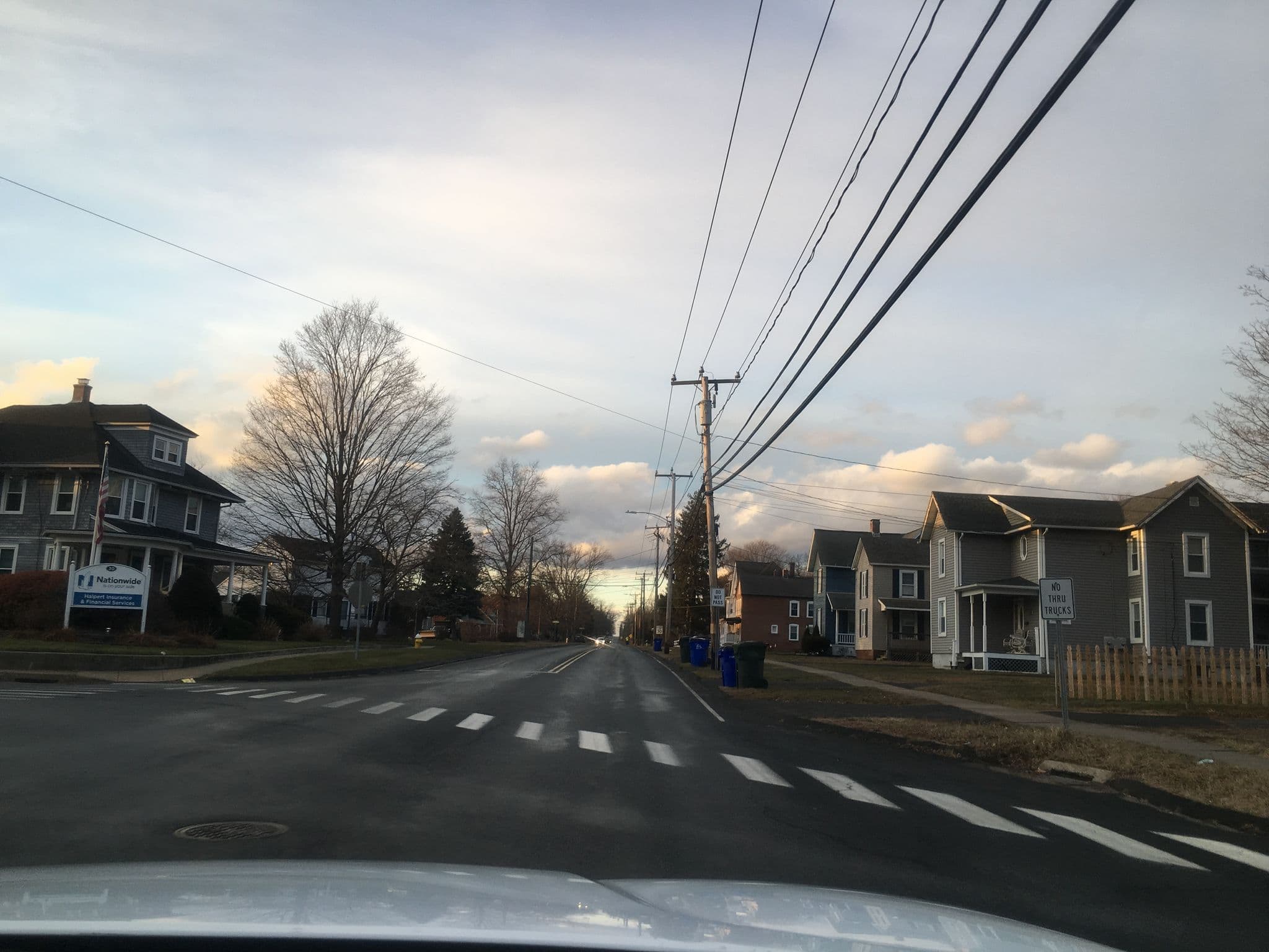 Street view near Vinfen Co., Windsor Locks — © mebrandonandus (CC BY-SA · Mapillary)