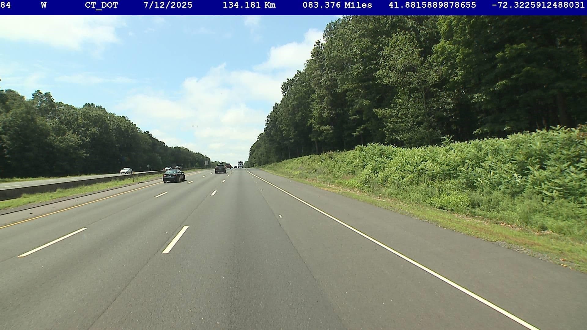 Street view near EconoLodge, Tolland — © ctphotologrow_1 (CC BY-SA · Mapillary)