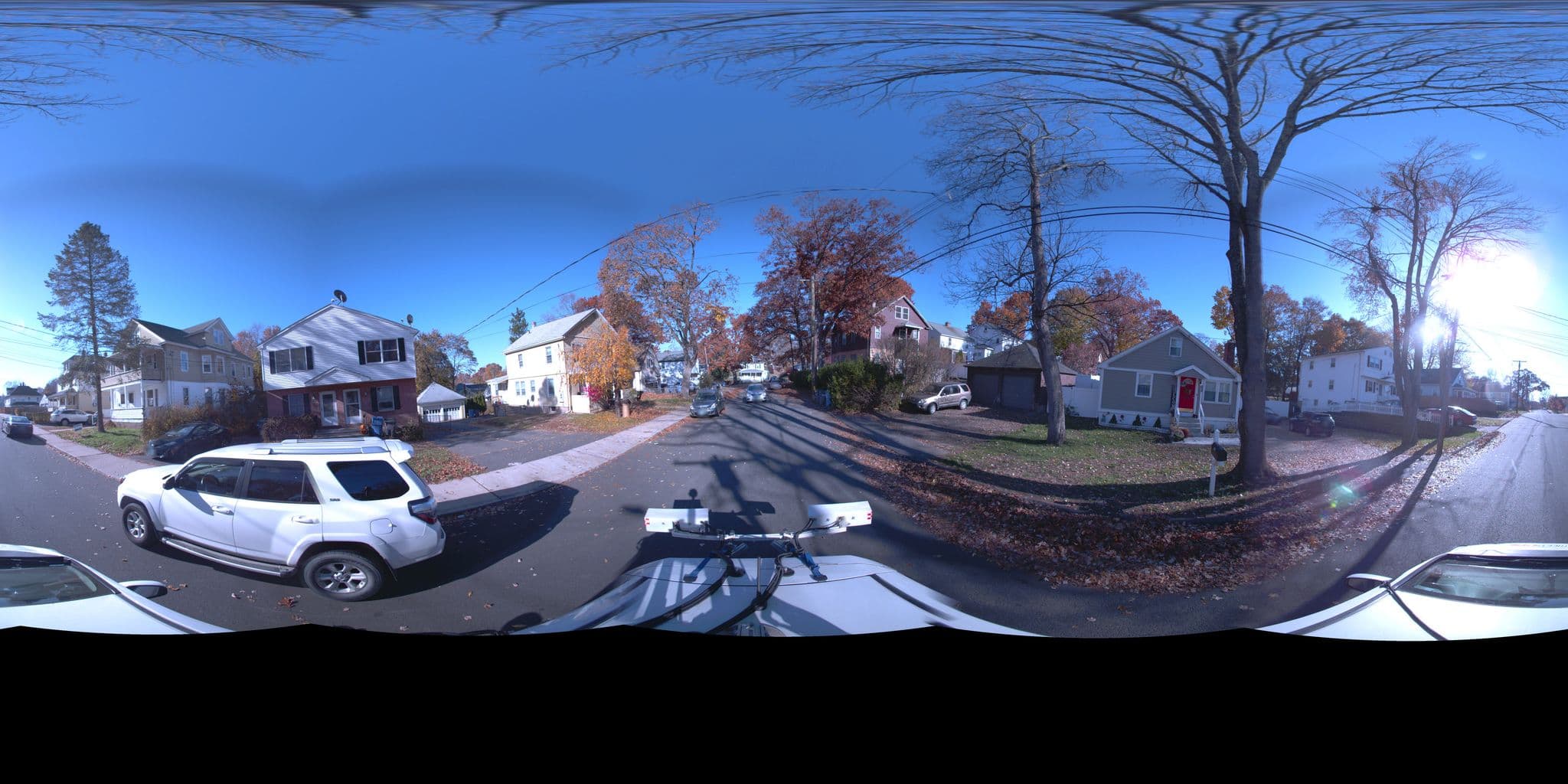 Street view near The Assenine Inn, East Hartford — © msingh (CC BY-SA · Mapillary)