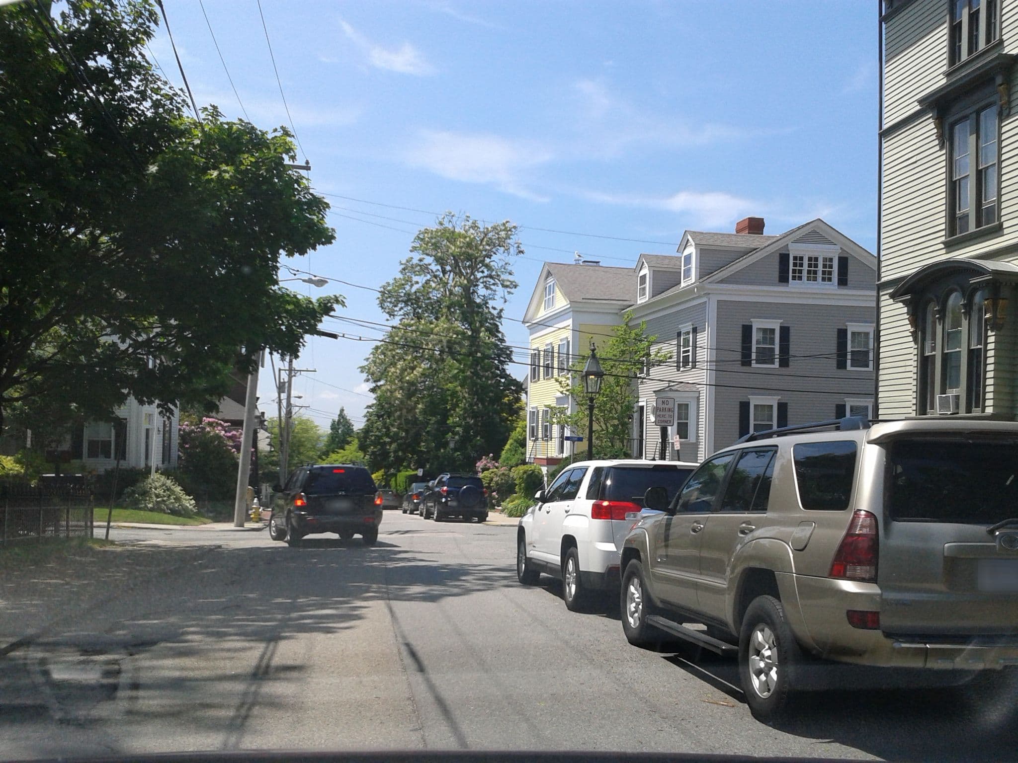 Street view near Serenity Inn, Newport — © thetornado76 (CC BY-SA · Mapillary)