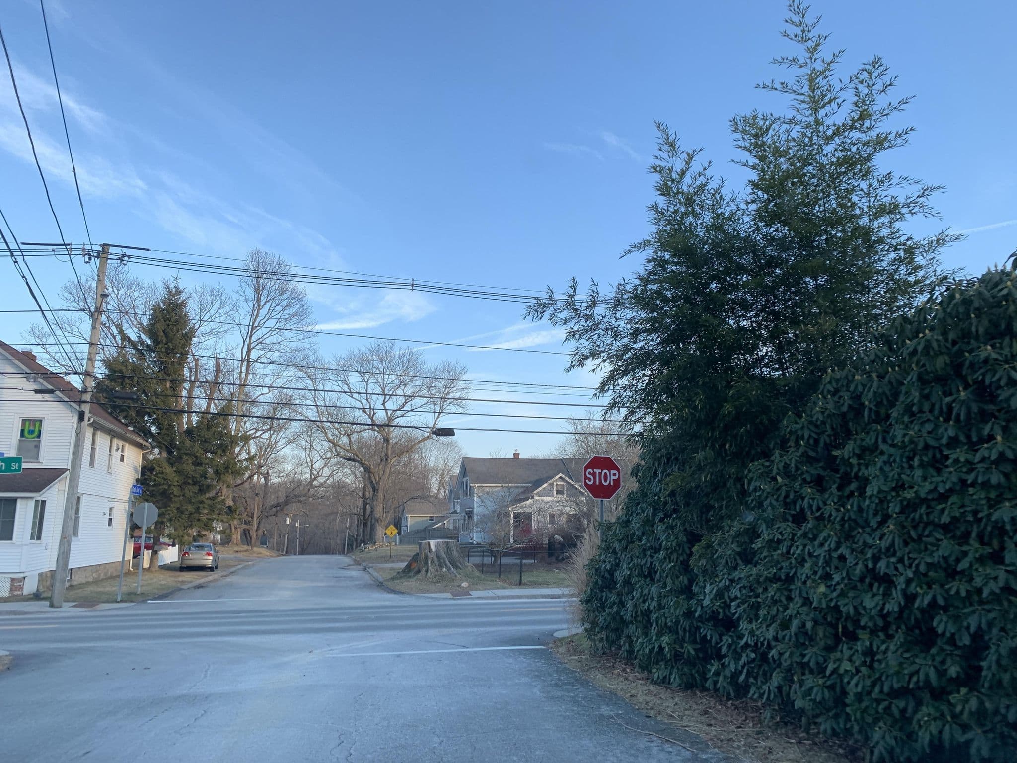 Street view near Block Island Accommodations, Wakefield-Peacedale — © azsr (CC BY-SA · Mapillary)