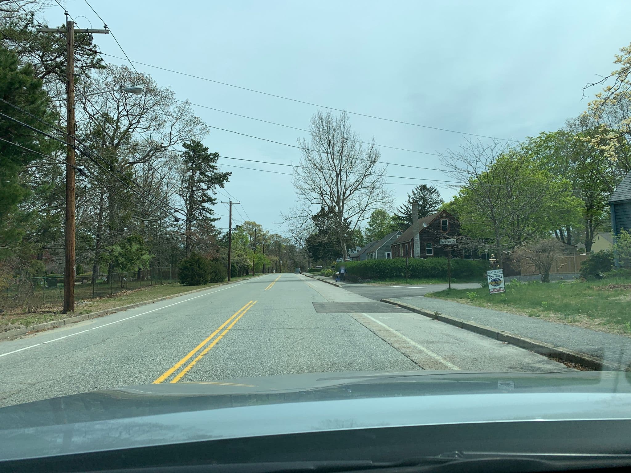 Street view near Mrs B's Bed & Breakfast, East Greenwich — © azsr (CC BY-SA · Mapillary)