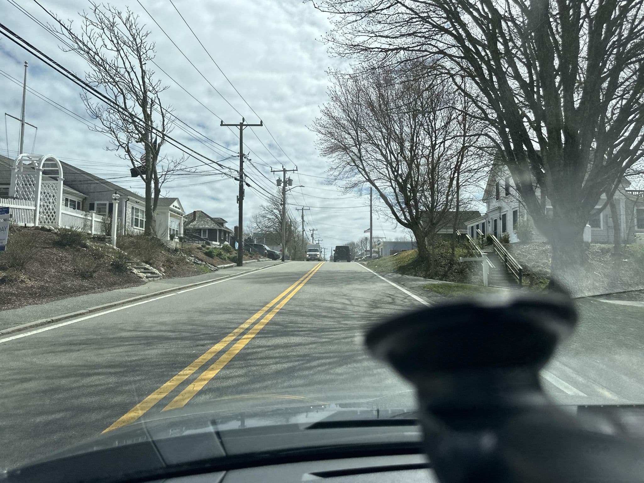 Street view near The Beach House at Chatham, West Chatham — © quickness805 (CC BY-SA · Mapillary)