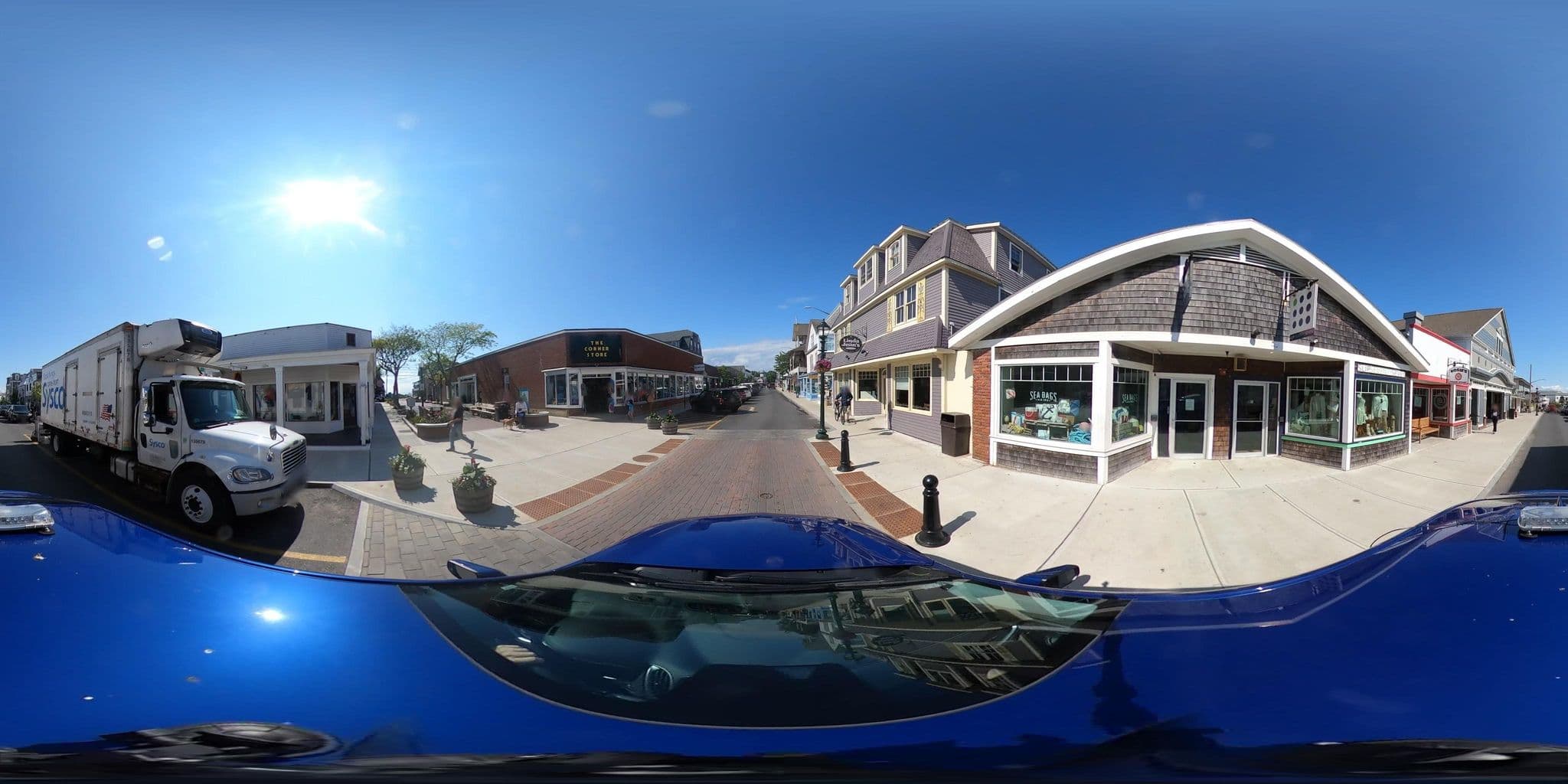 Street view near Historic Arcade Building, Oak Bluffs — © riddelleng (CC BY-SA · Mapillary)