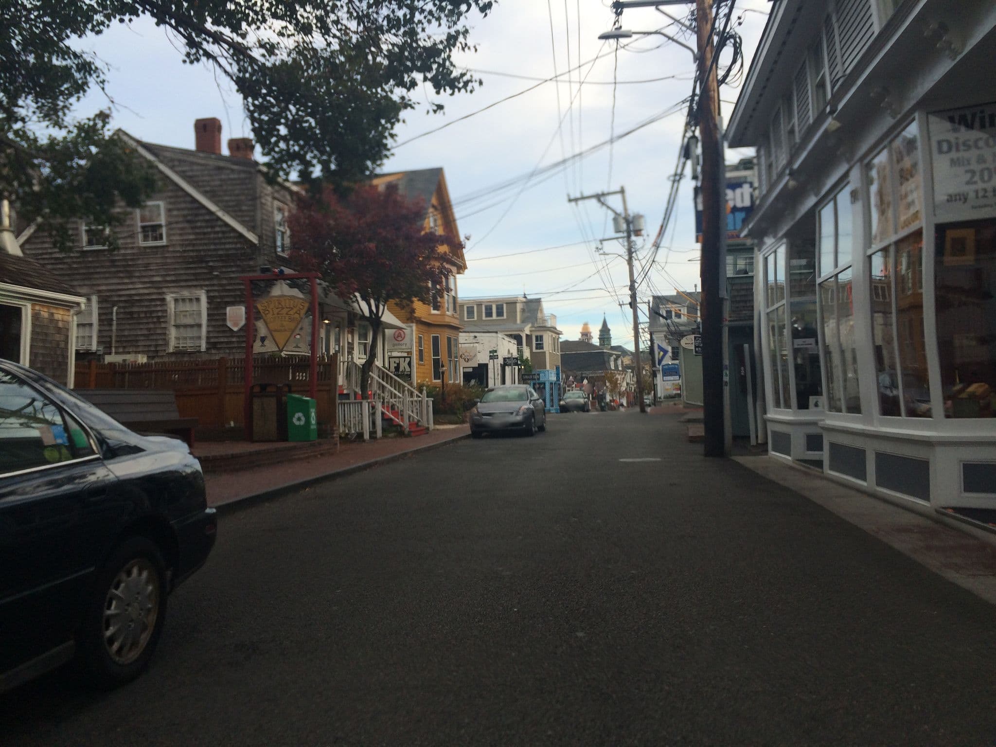Street view near Enzo Restaurant & Guest House, Provincetown — © osric (CC BY-SA · Mapillary)