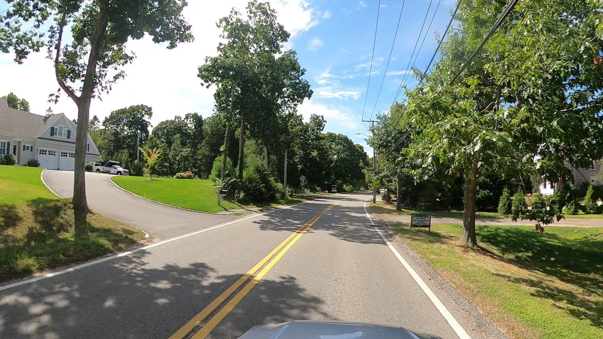 Street view near Captain Chipman Inn, East Sandwich — © mapillary01730 (CC BY-SA · Mapillary)