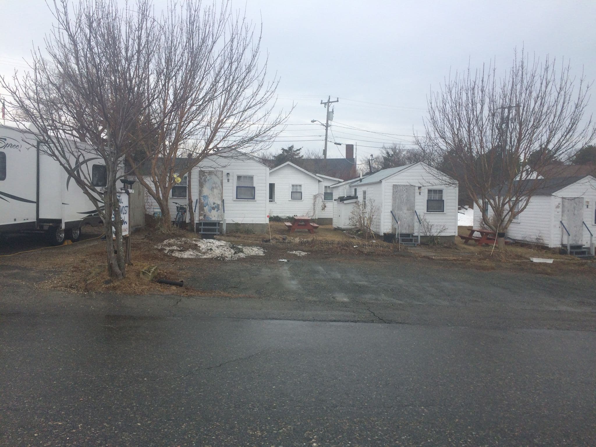 Street view near The Outermost Hostel, Provincetown — © osric (CC BY-SA · Mapillary)