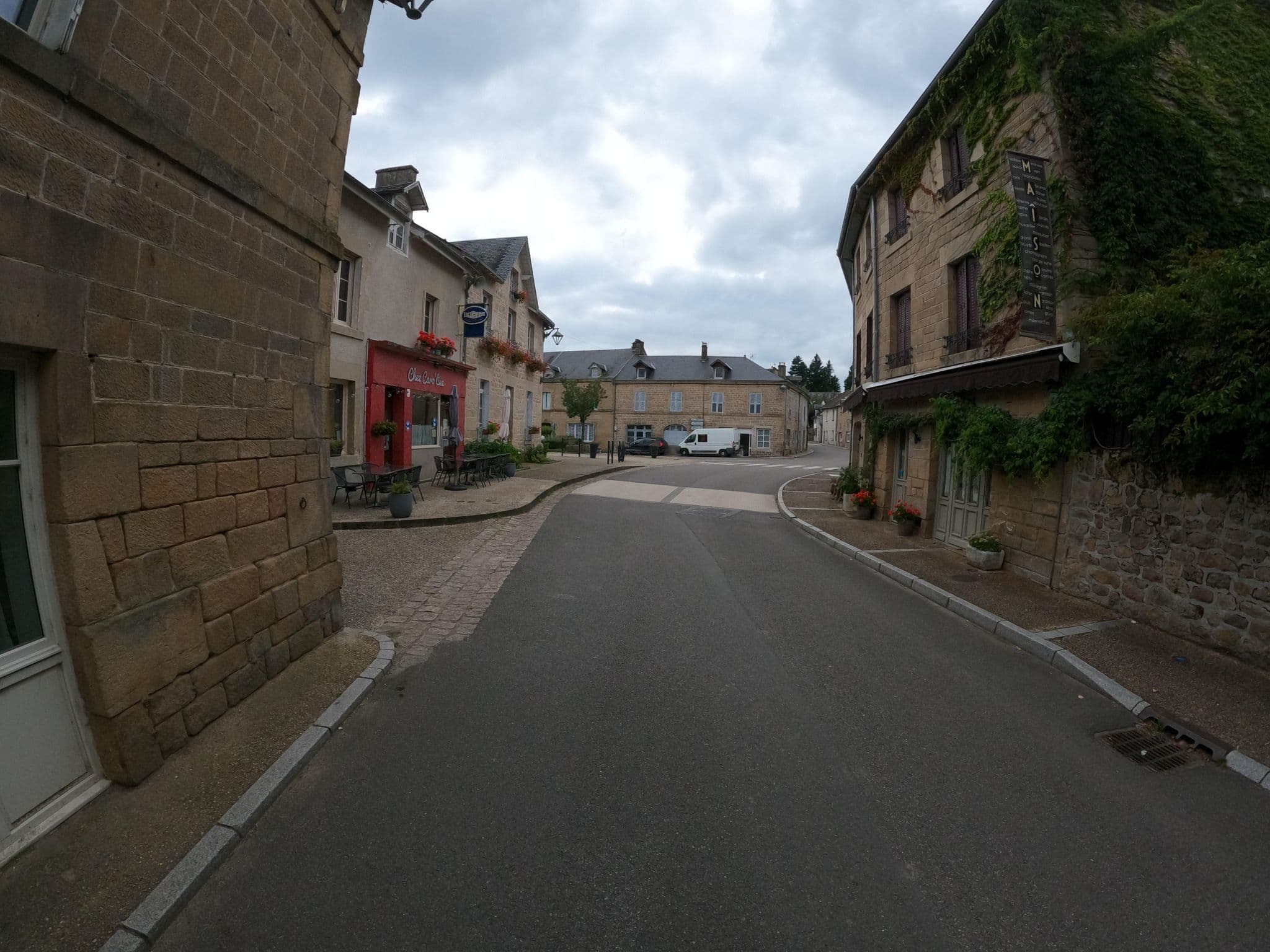 Street view near Le Verrou, Eymoutiers — © stephanep (CC BY-SA · Mapillary)