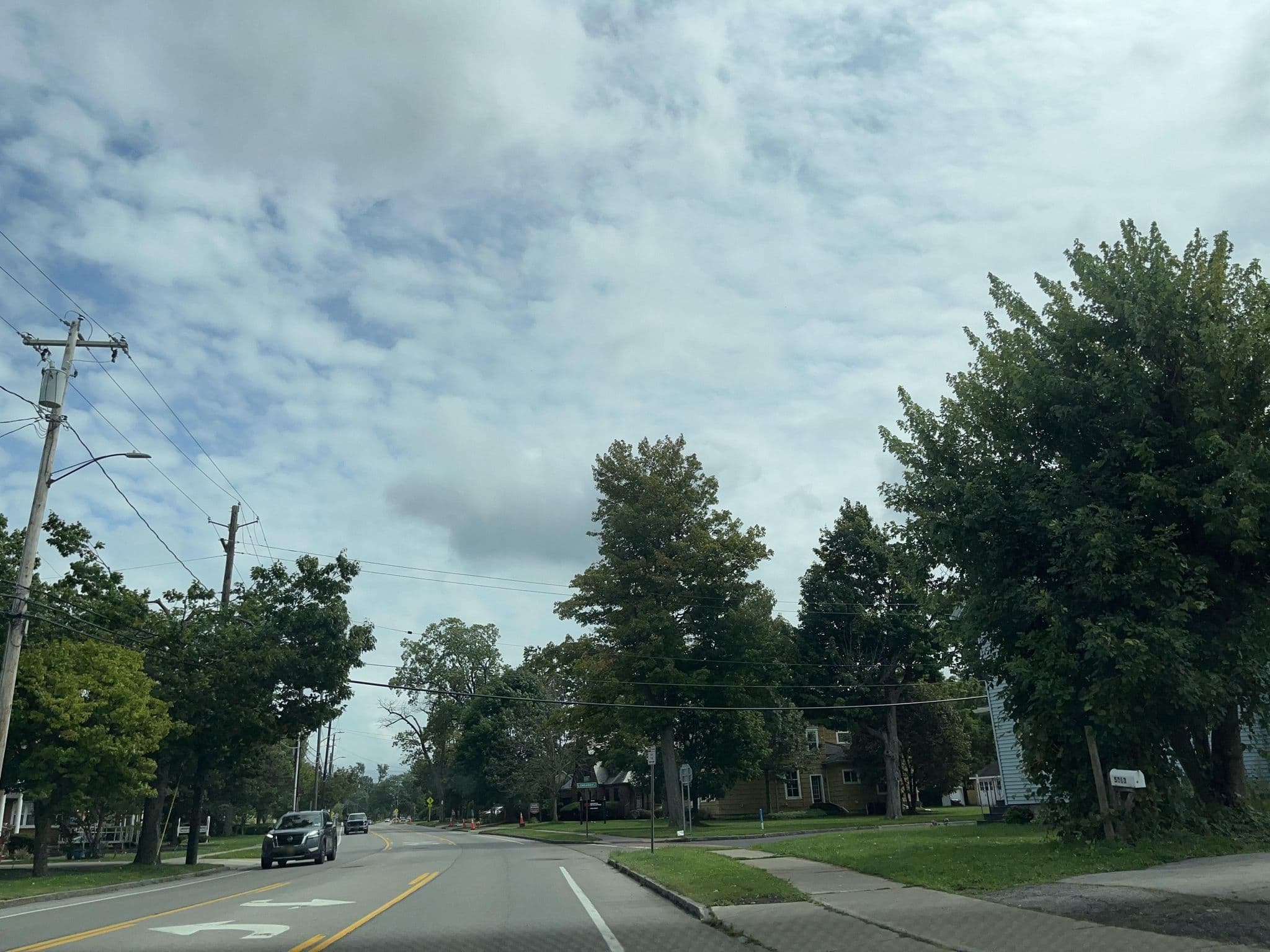 Street view near Plymouth Crossroads, Depew — © roadleaf8 (CC BY-SA · Mapillary)